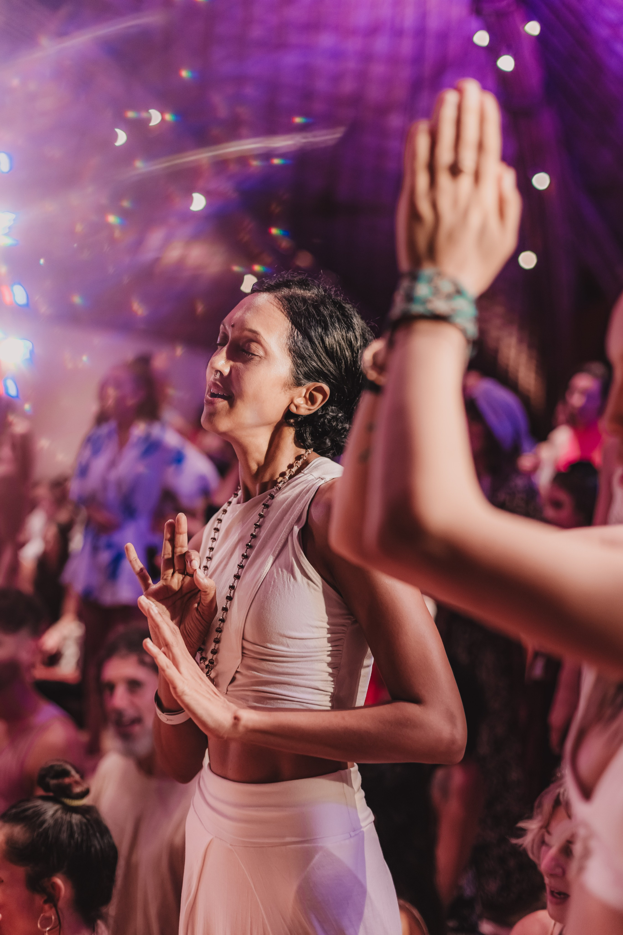 Bhakti Bliss kirtan at Alchemy. Mariam Bagdasaryan