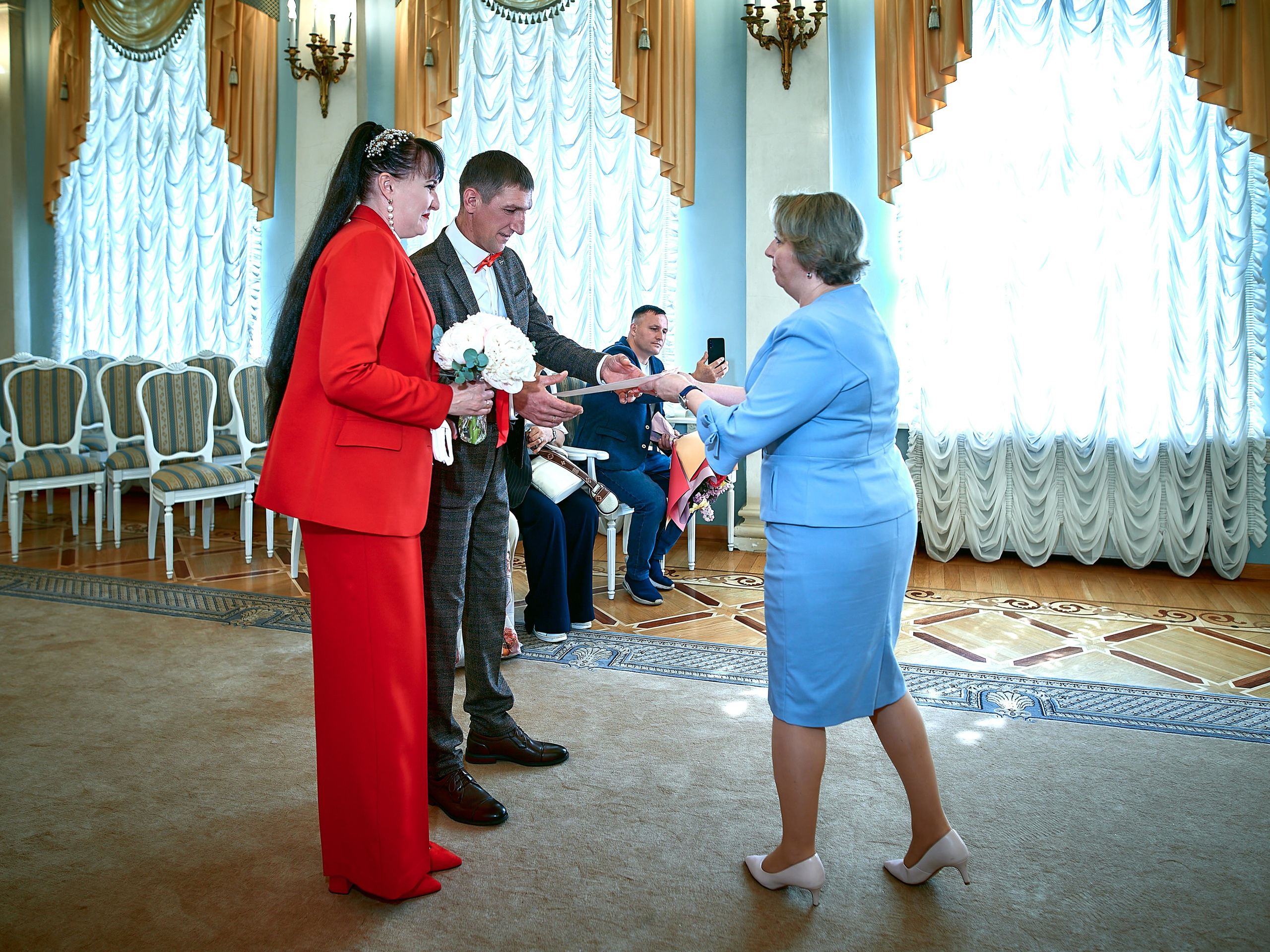 Иван и Анна | ЗАГс Кировского района. Свадебный фотограф в Санкт-Петербурге Славин Денис