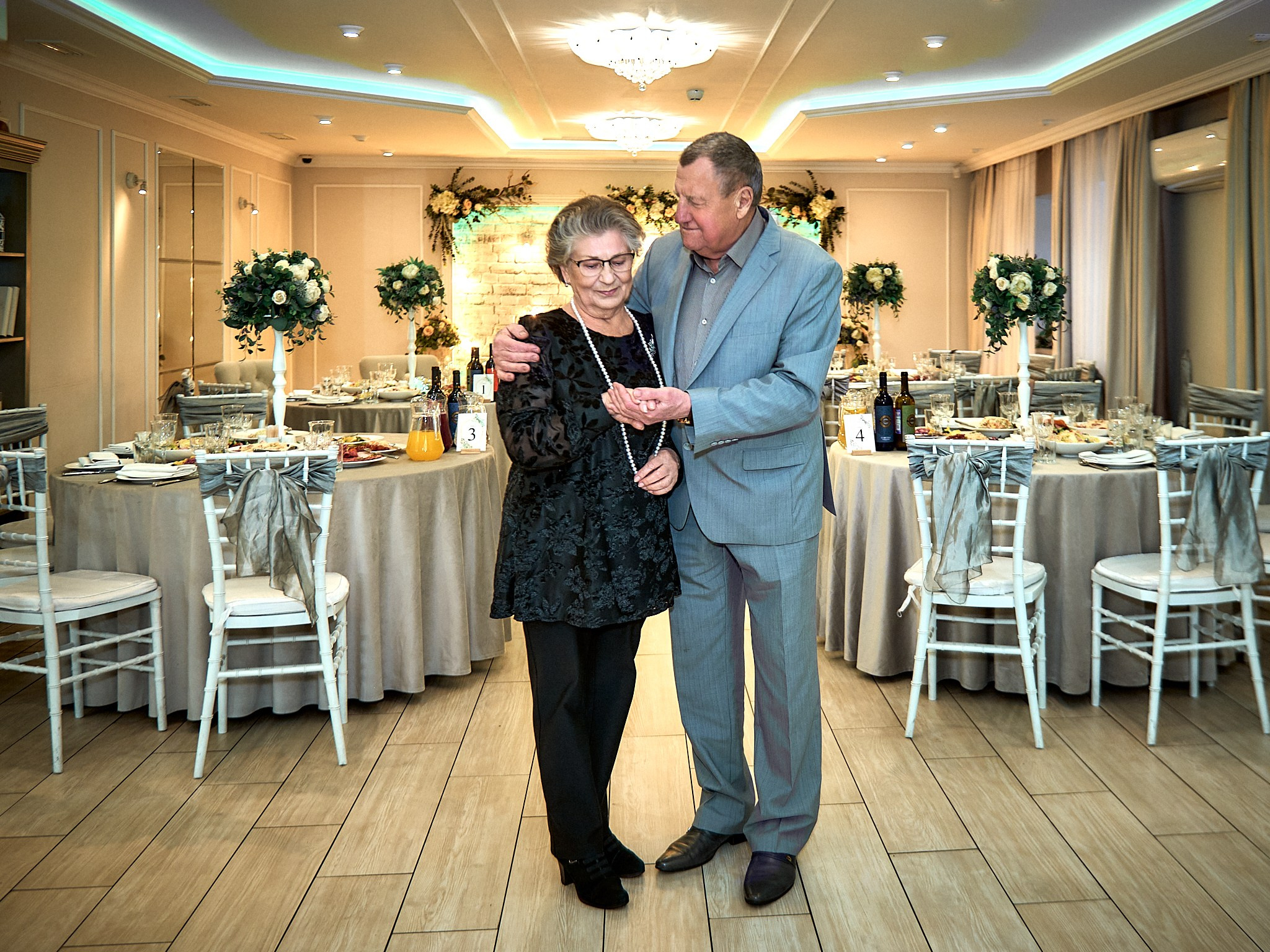 55 лет 💕. Свадебный фотограф, видеограф, рилсмейкер в Санкт-Петербурге и Москве