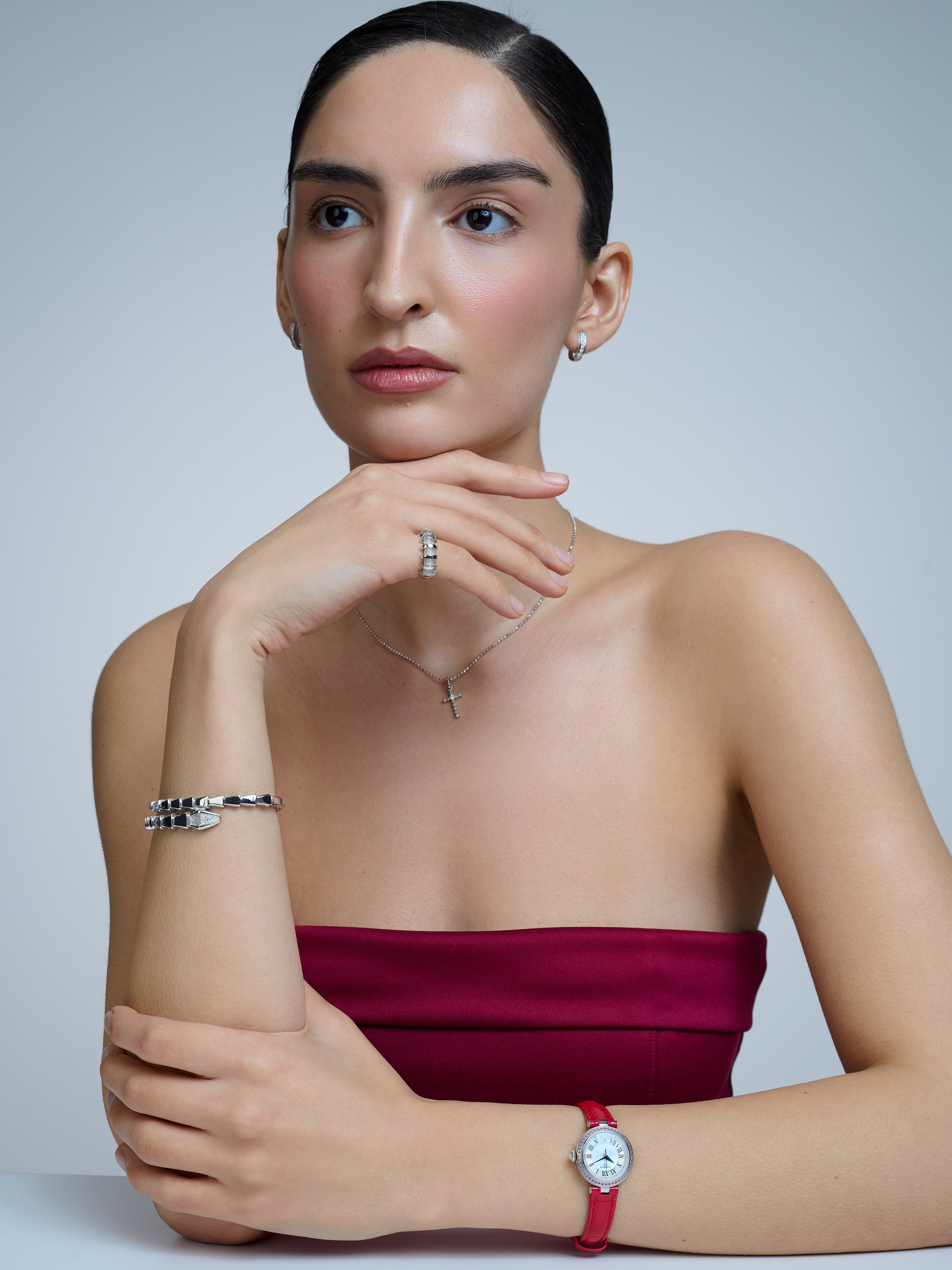 Каталог для бренда AllTime. Фотограф для брендов в Москве Ксения Чупрунова