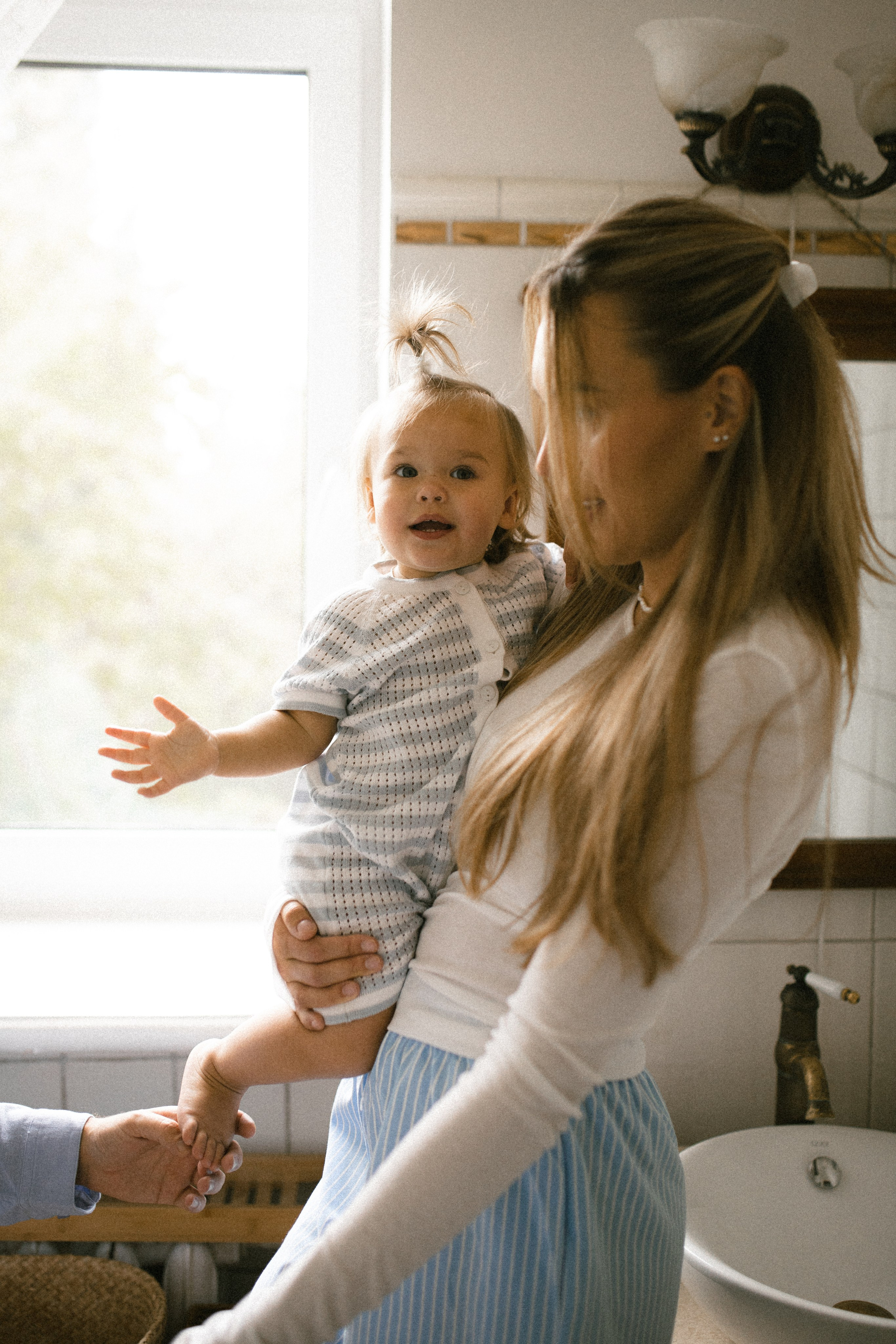 Ева Дима и Мира. Семейный фотограф в Москве Алина Савченко