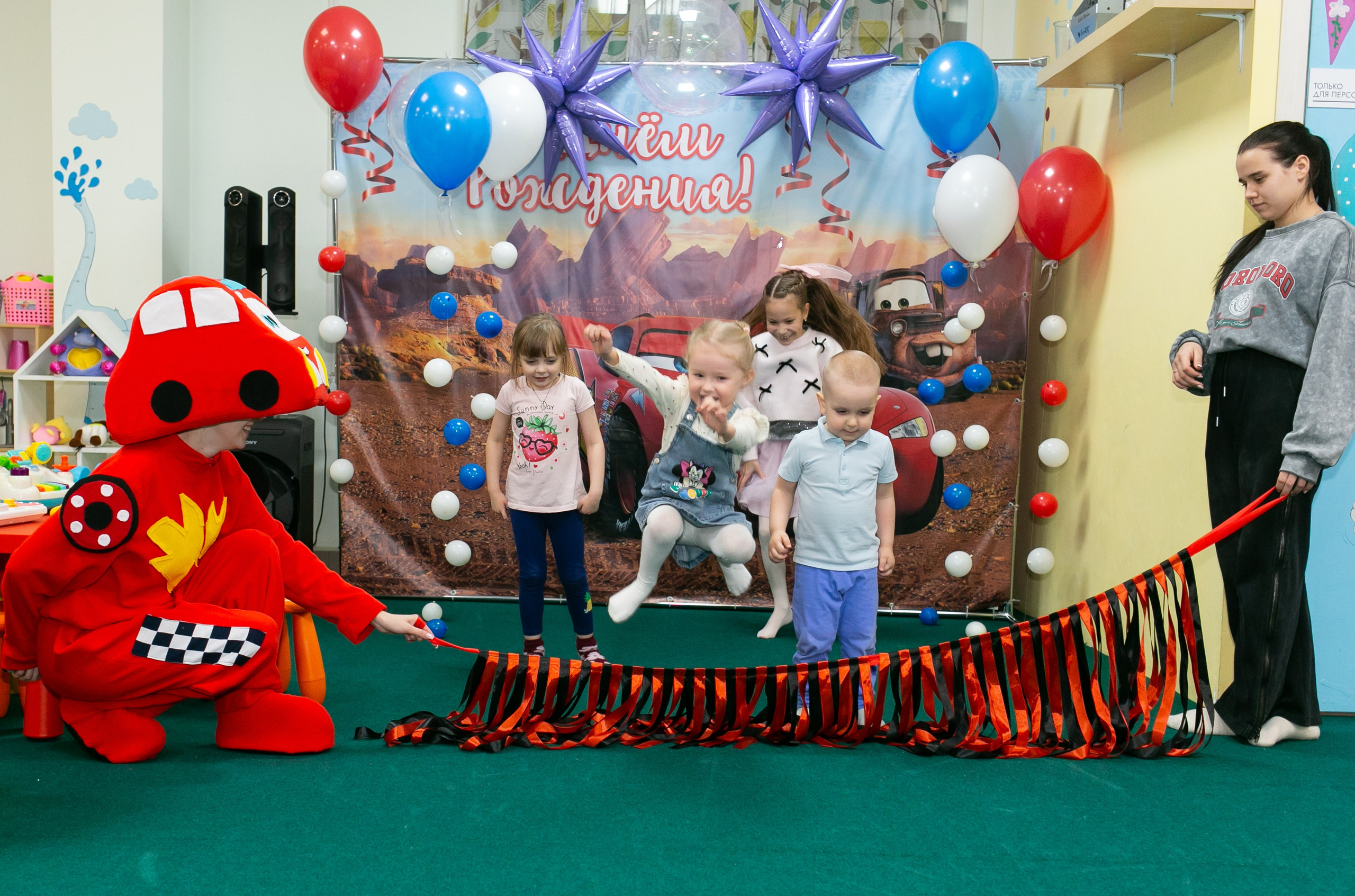 Праздники. Фотограф новорожденных и семейный фотограф НСО г. Бердск Марина Львова