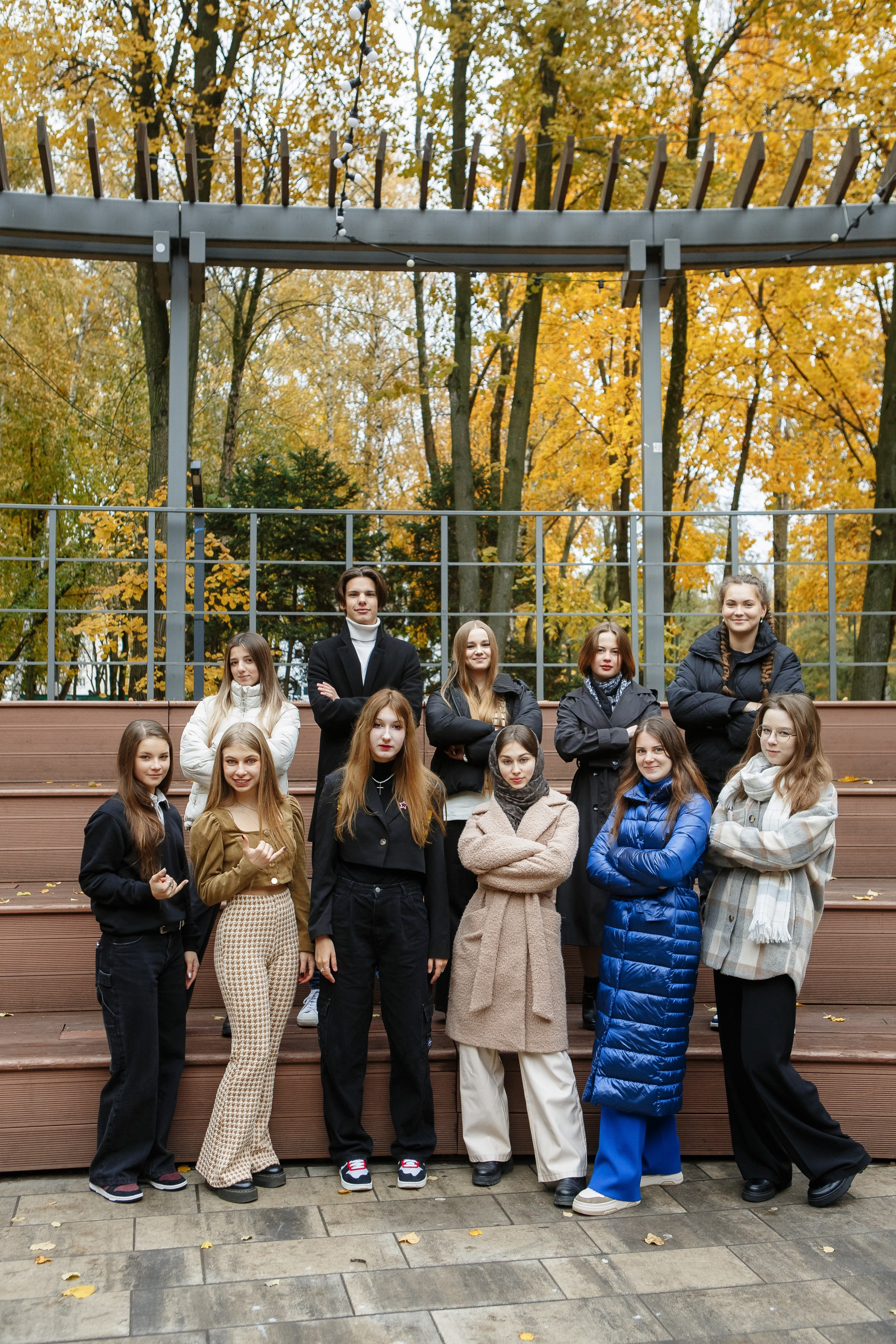 Осень Гимназия 12 11 В 2023 г. Свадебный и портретный Фотограф в Липецке Дмитрий Котюков