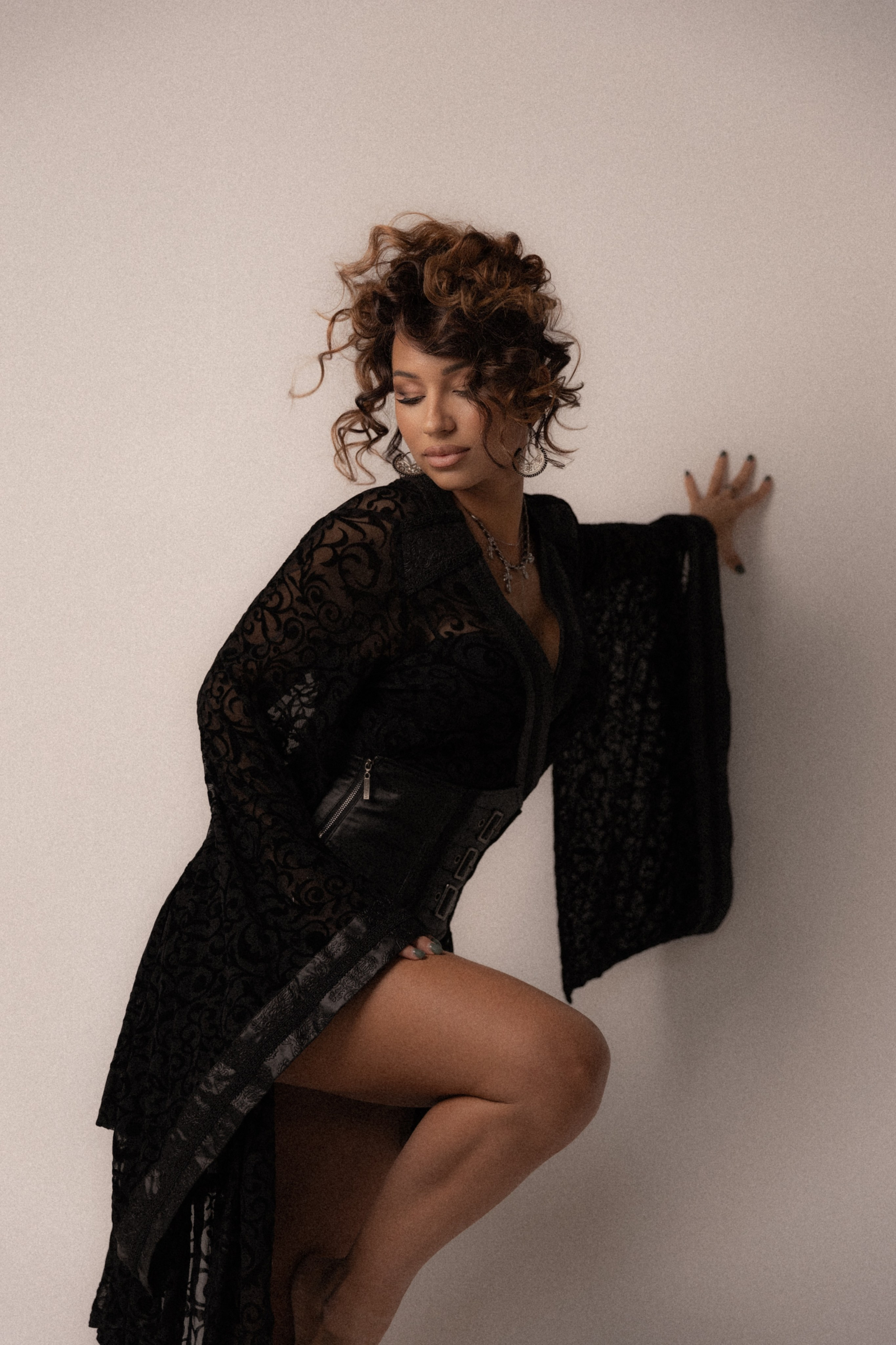 STUDIO. Женский фотограф