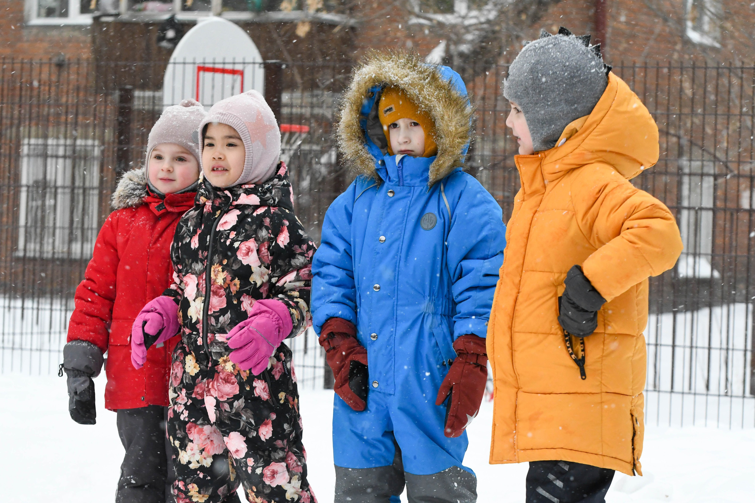 2024 г 2 февраля. Прогулка. Гоголя. Репортажный и детский фотограф в Новосибирске