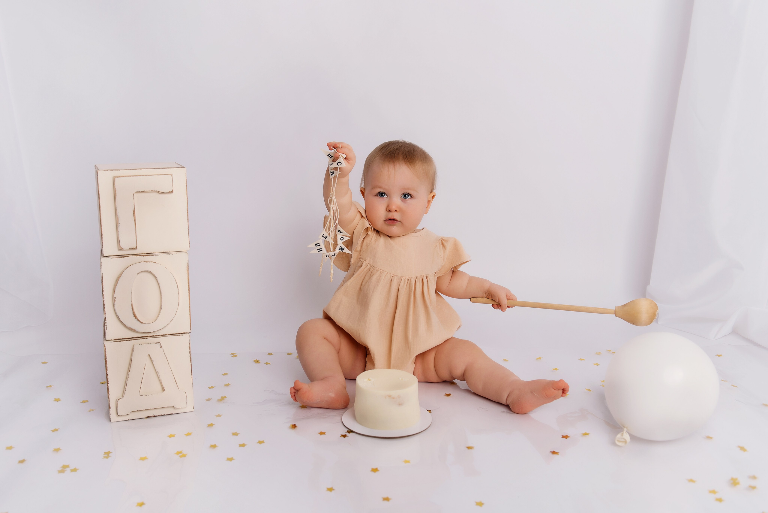 Первый годик съёмка в Москве. Детский фотограф в Долгопрудном и Москве