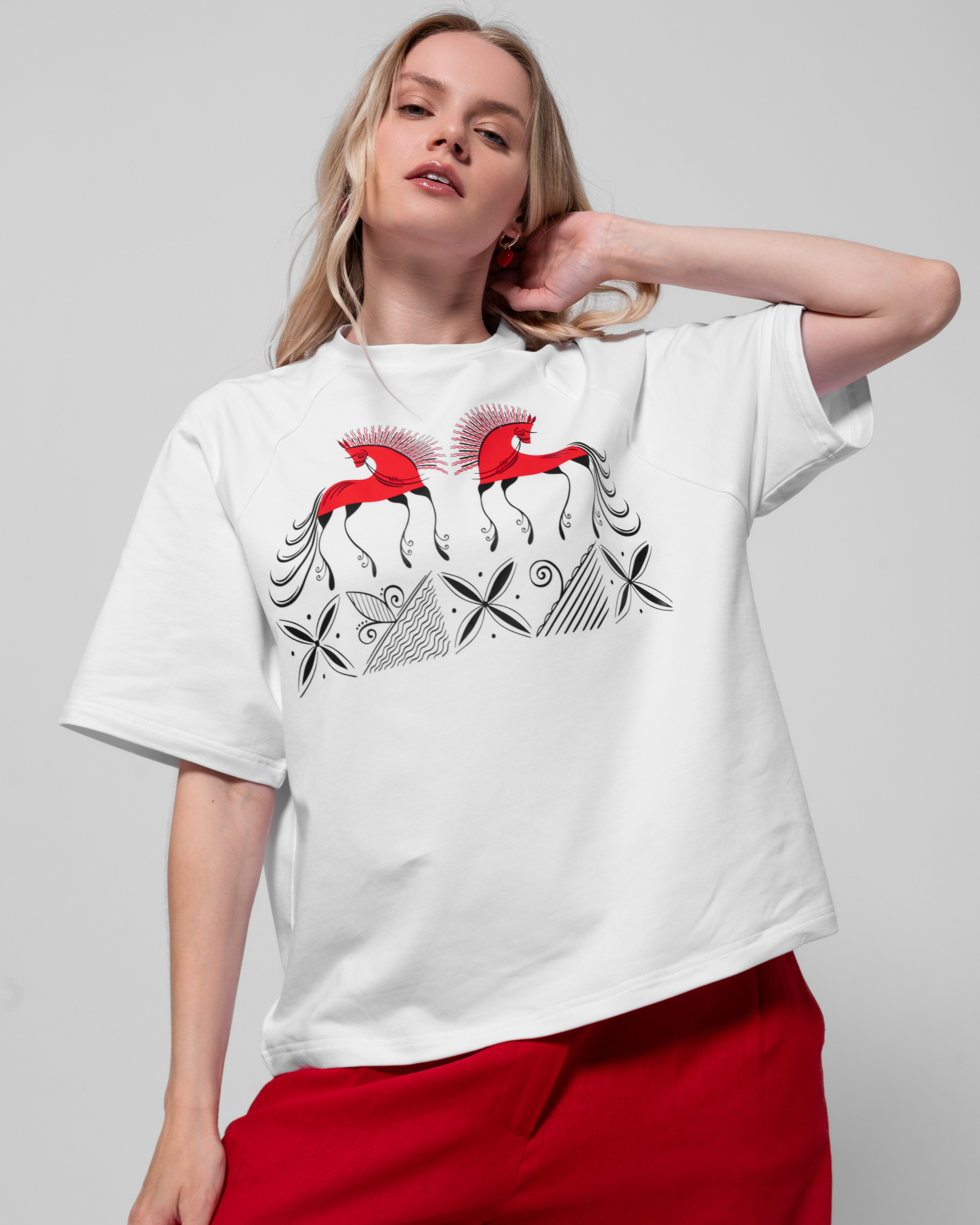 Красная нить (каталог). Фотограф Москва Виктория Вишневская актерское / модельное портфолио