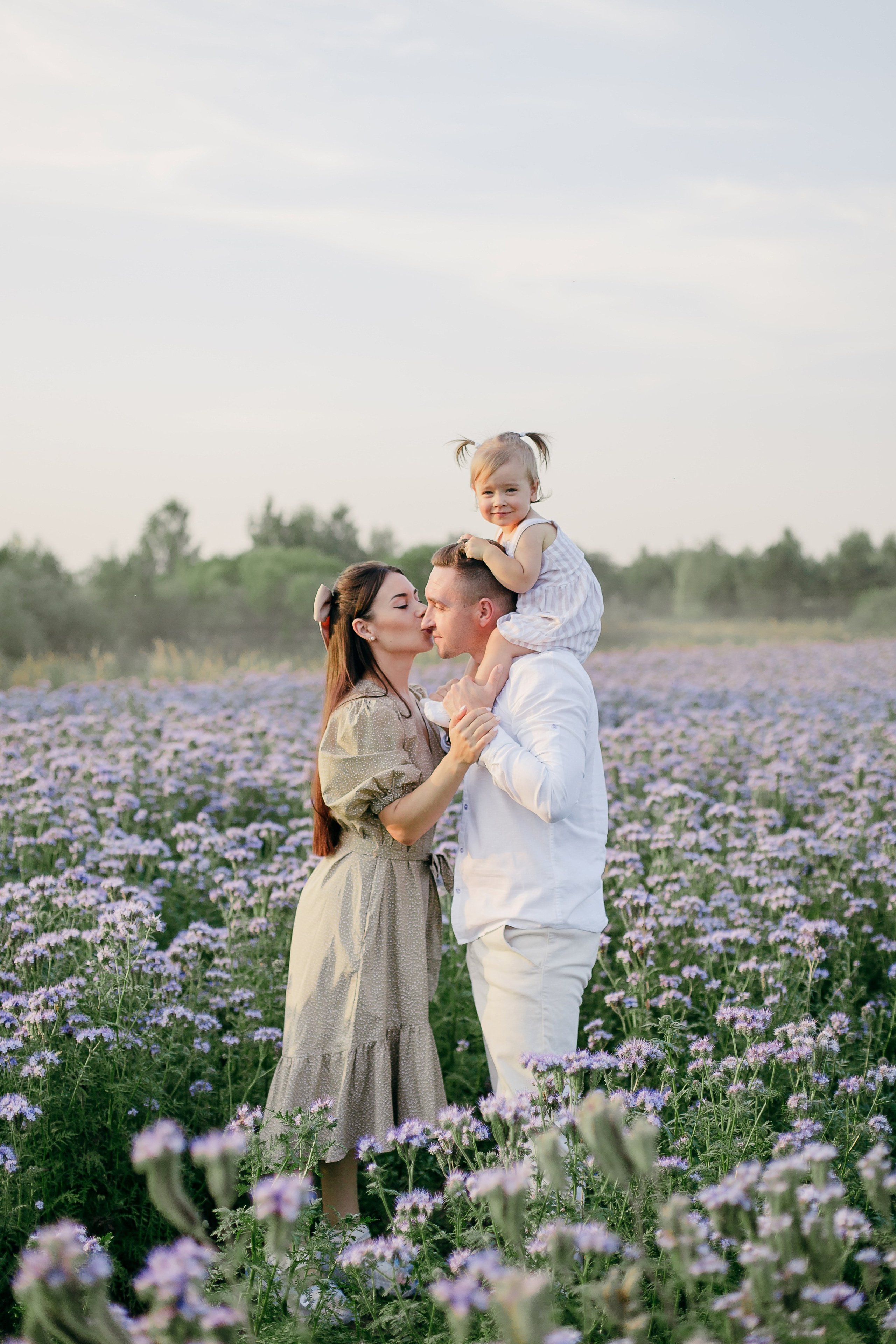 Марина, Владимир и Есения. Свадебный и семейный фотограф Александра Кос