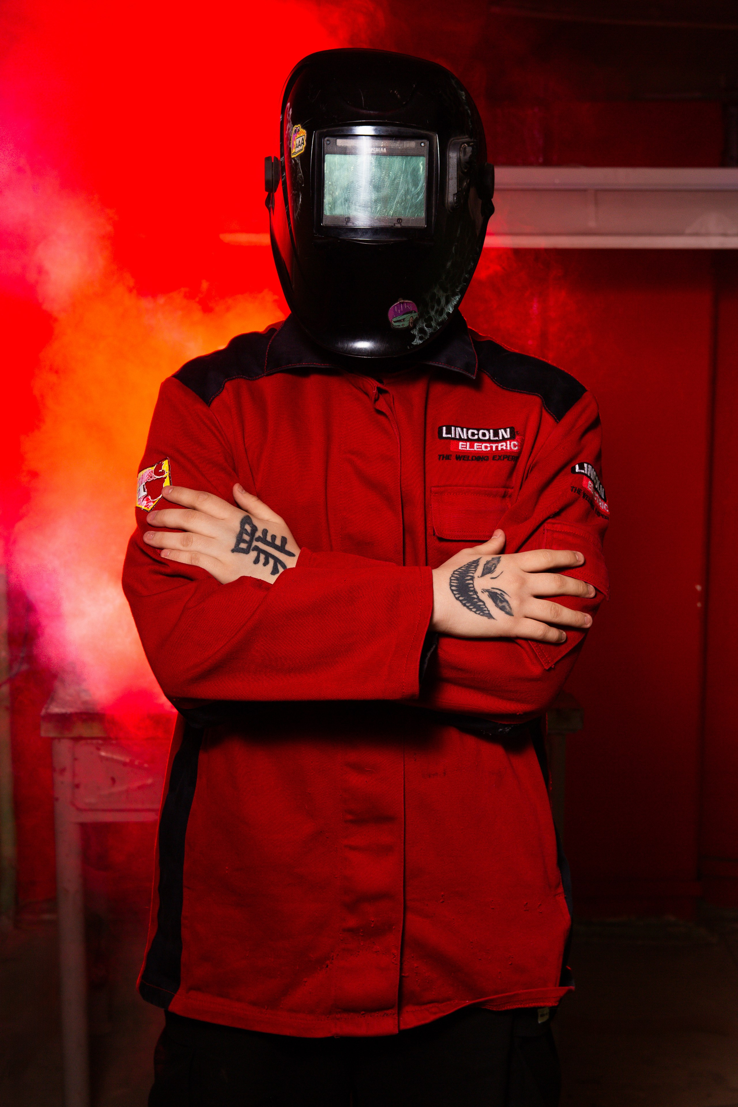 Портретная Фотосессия в Цеху для Выпускников Сварщиков | Твой Альбом Мценск. ТВОЙ АЛЬБОМ / ТВОИ ПРАВИЛА