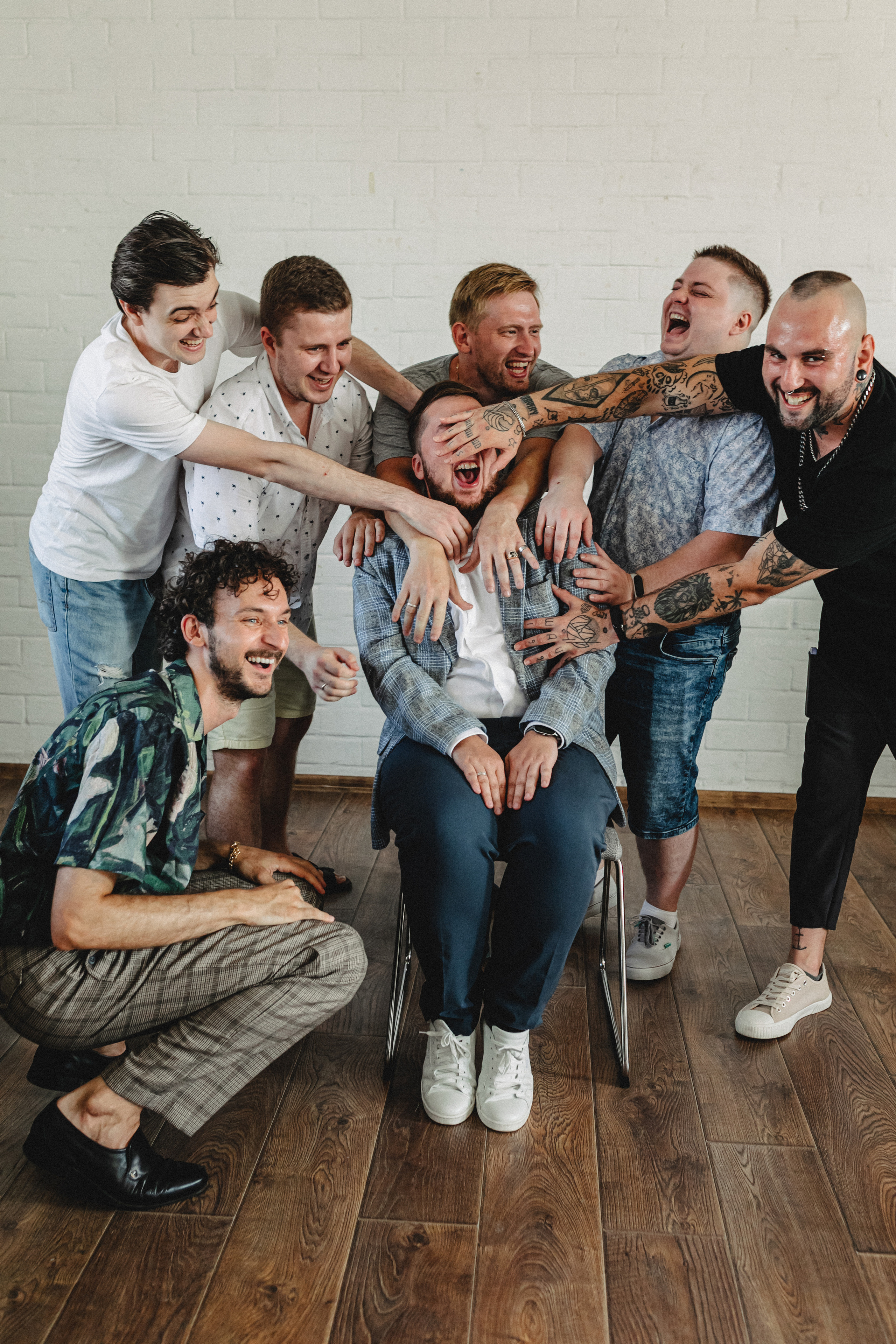 Свадьба Жени и Паши. С друзьями. Свадебный и семейный фотограф Женя Добрянская в Нижнем Новгороде