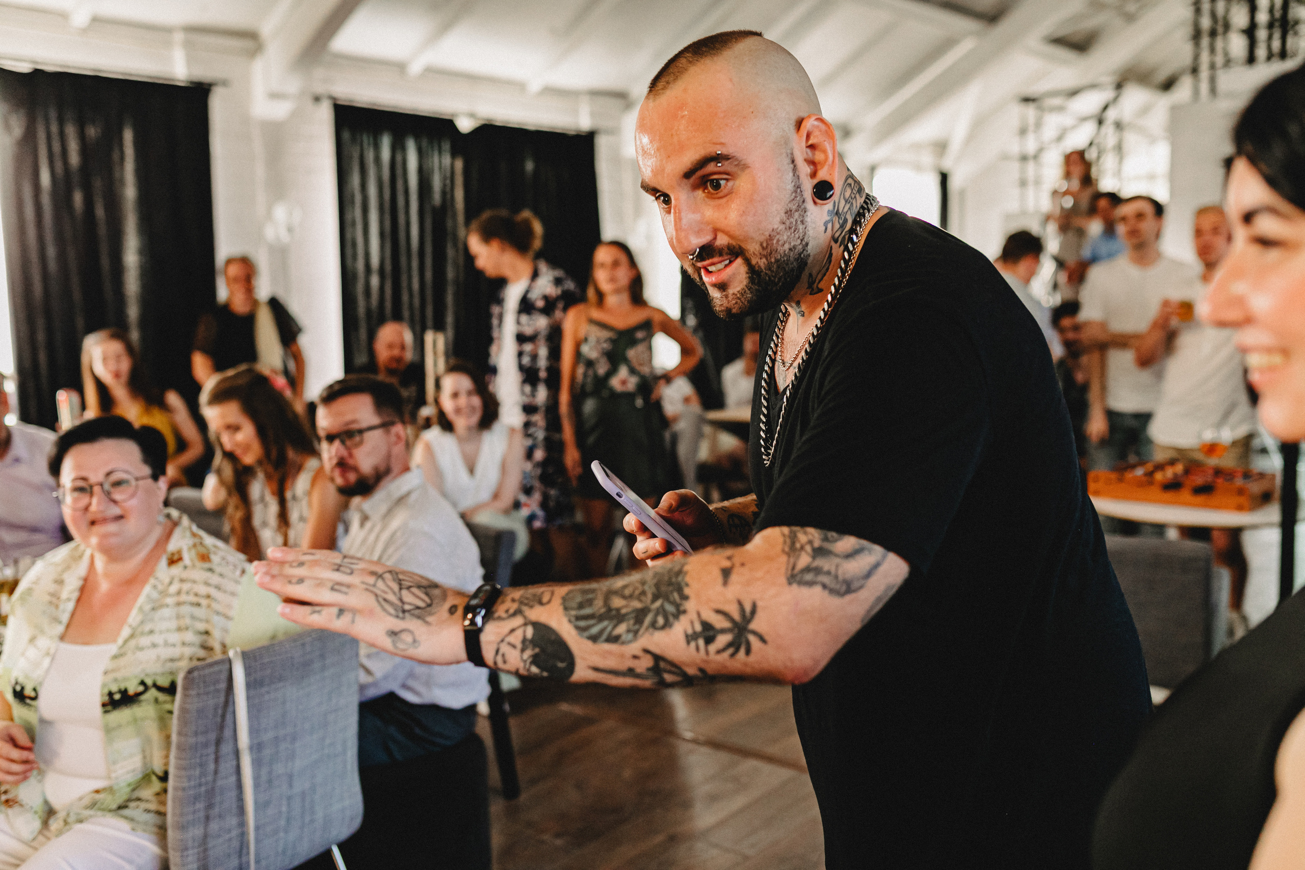 Свадьба Жени и Паши. С друзьями. Свадебный и семейный фотограф Женя Добрянская в Нижнем Новгороде
