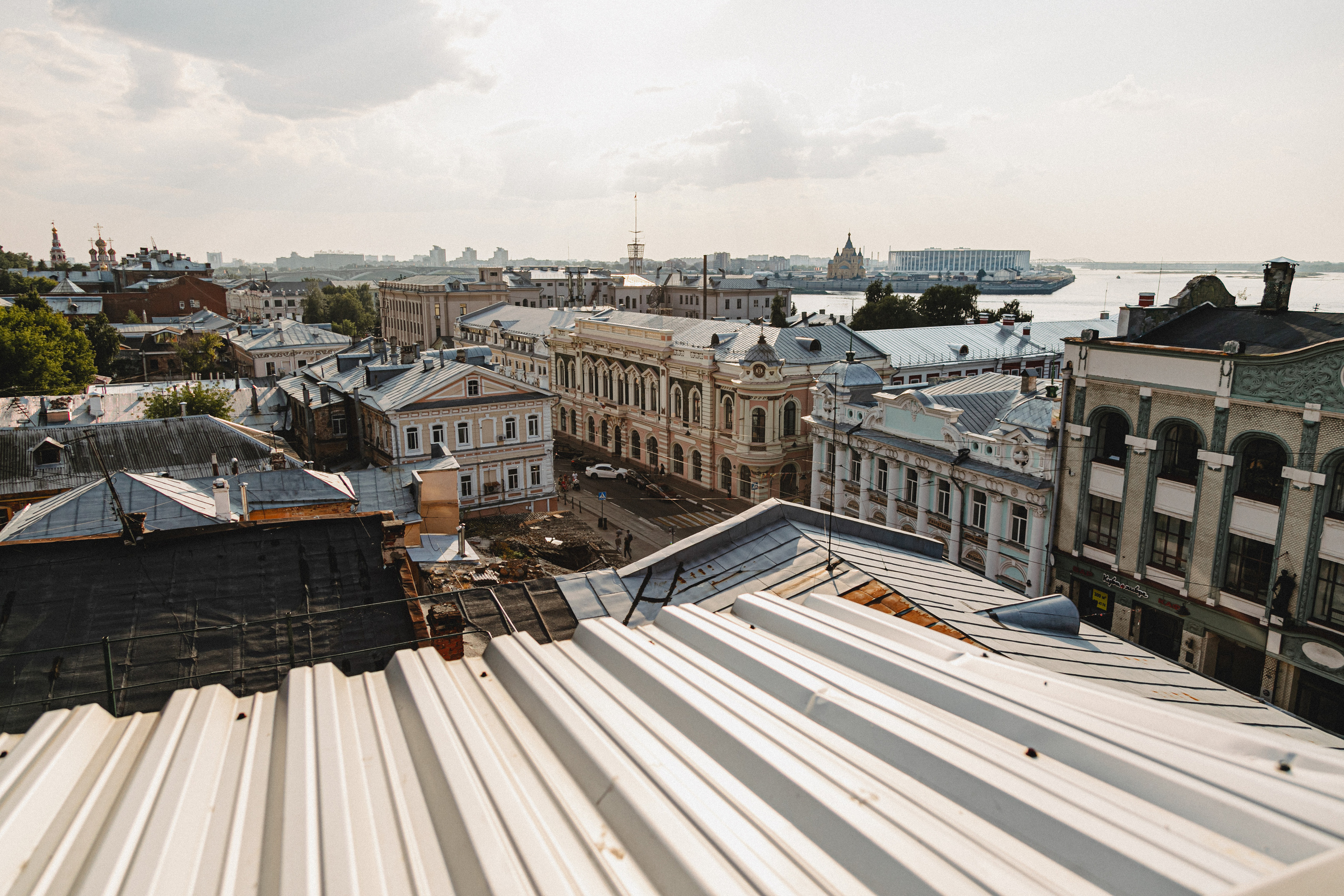 Свадьба Жени и Паши. С друзьями. Свадебный и семейный фотограф Женя Добрянская в Нижнем Новгороде