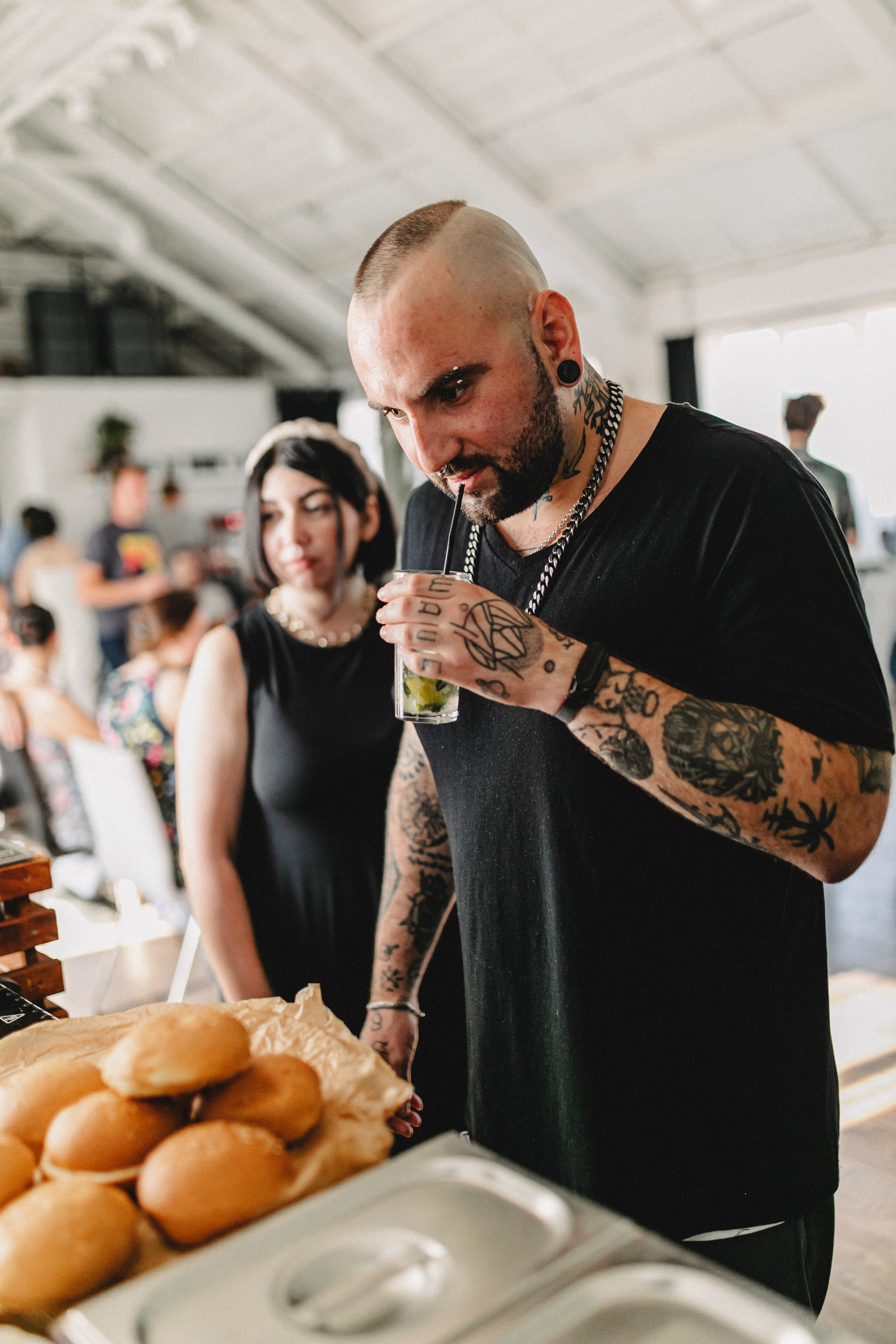 Свадьба Жени и Паши. С друзьями. Свадебный и семейный фотограф Женя Добрянская в Нижнем Новгороде