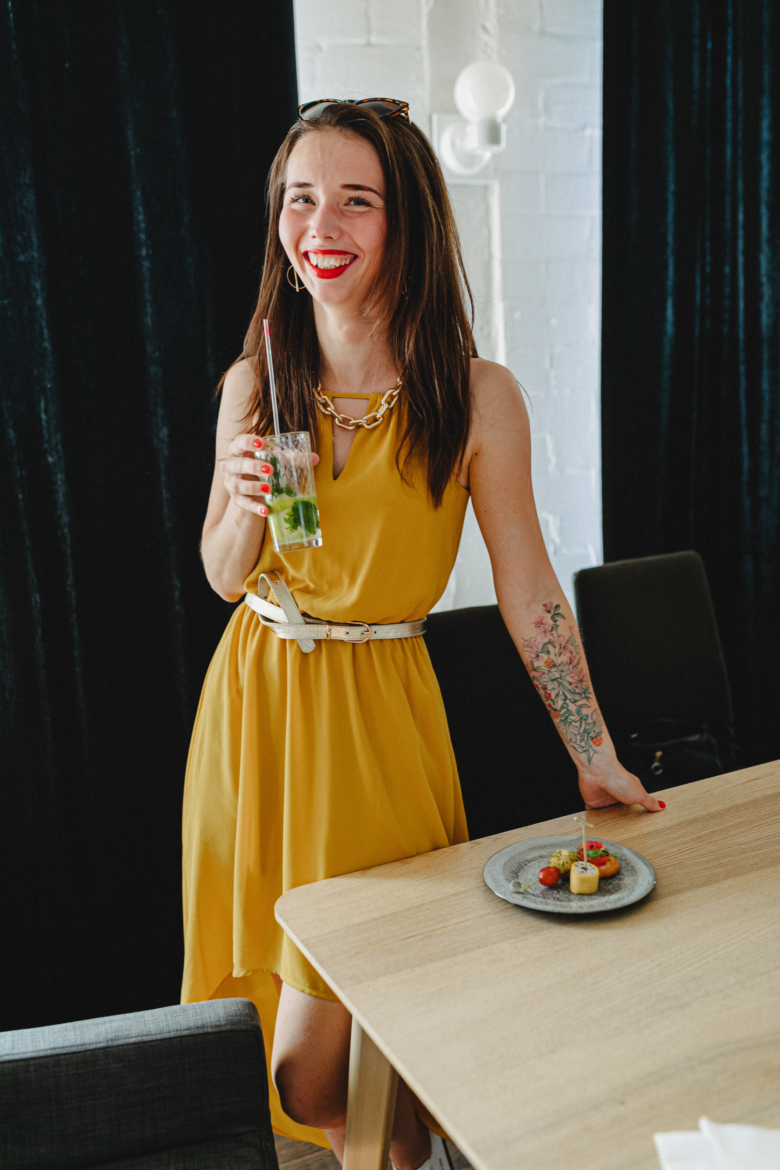 Свадьба Жени и Паши. С друзьями. Свадебный и семейный фотограф Женя Добрянская в Нижнем Новгороде