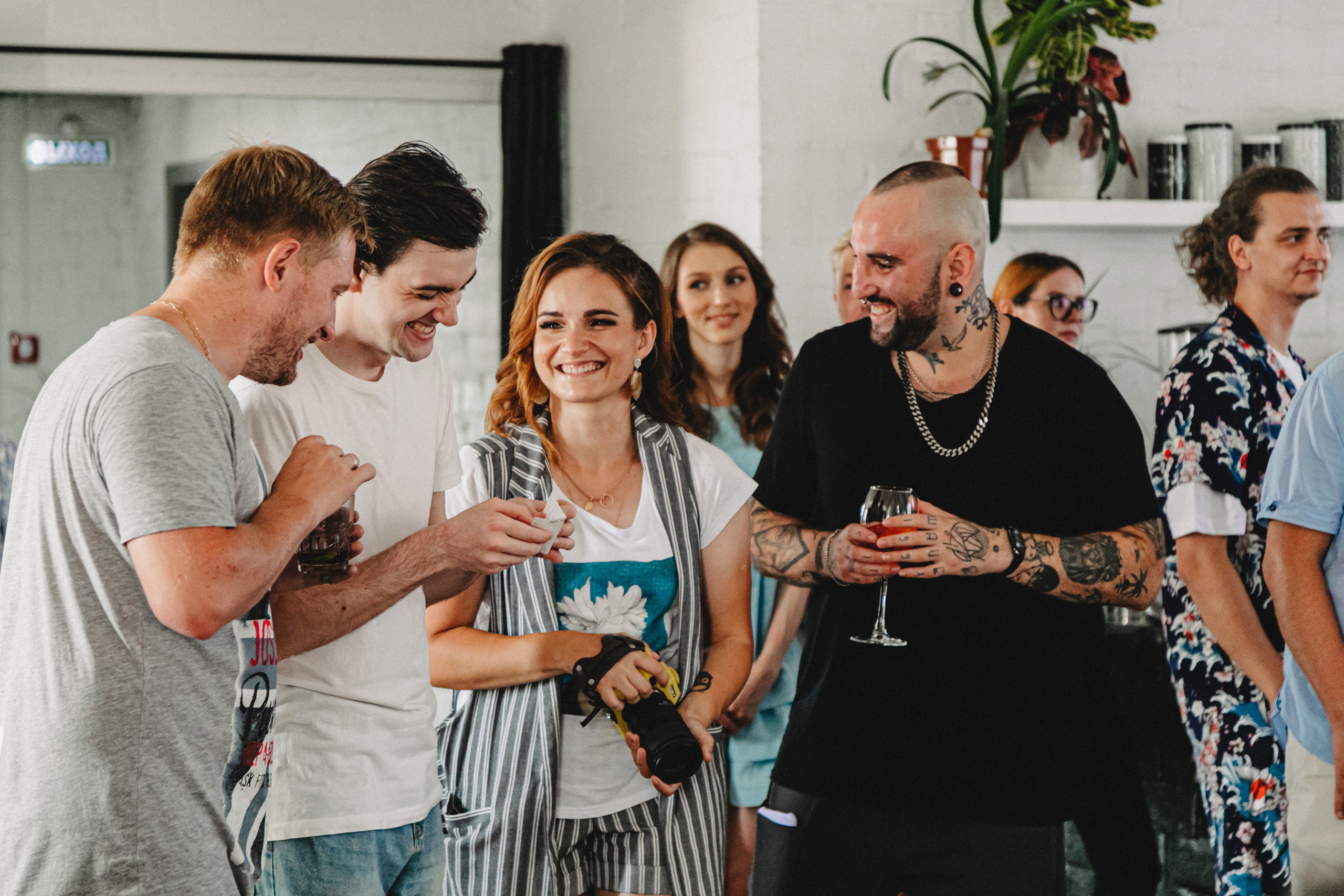 Свадьба Жени и Паши. С друзьями. Свадебный и семейный фотограф Женя Добрянская в Нижнем Новгороде