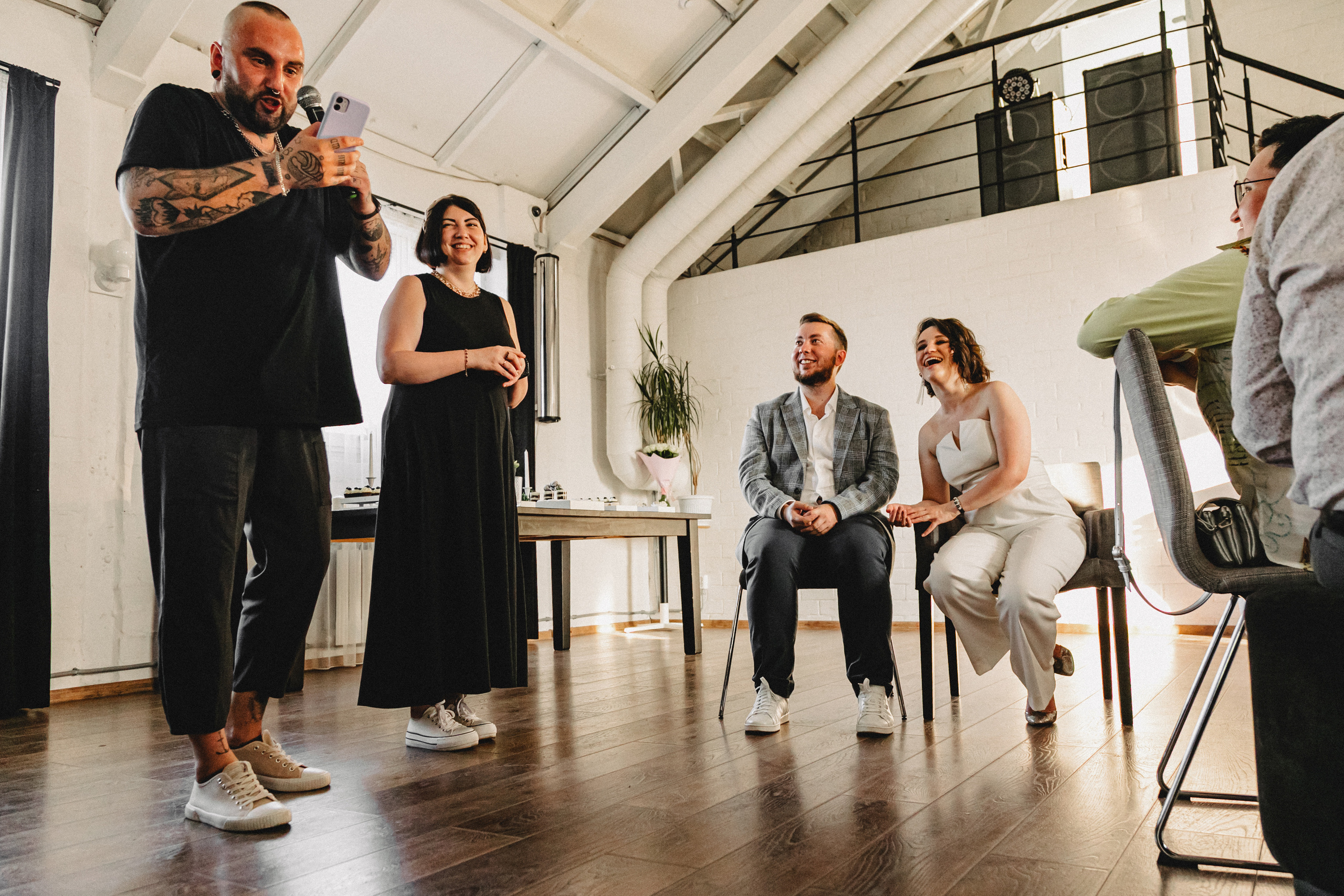 Свадьба Жени и Паши. С друзьями. Свадебный и семейный фотограф Женя Добрянская в Нижнем Новгороде