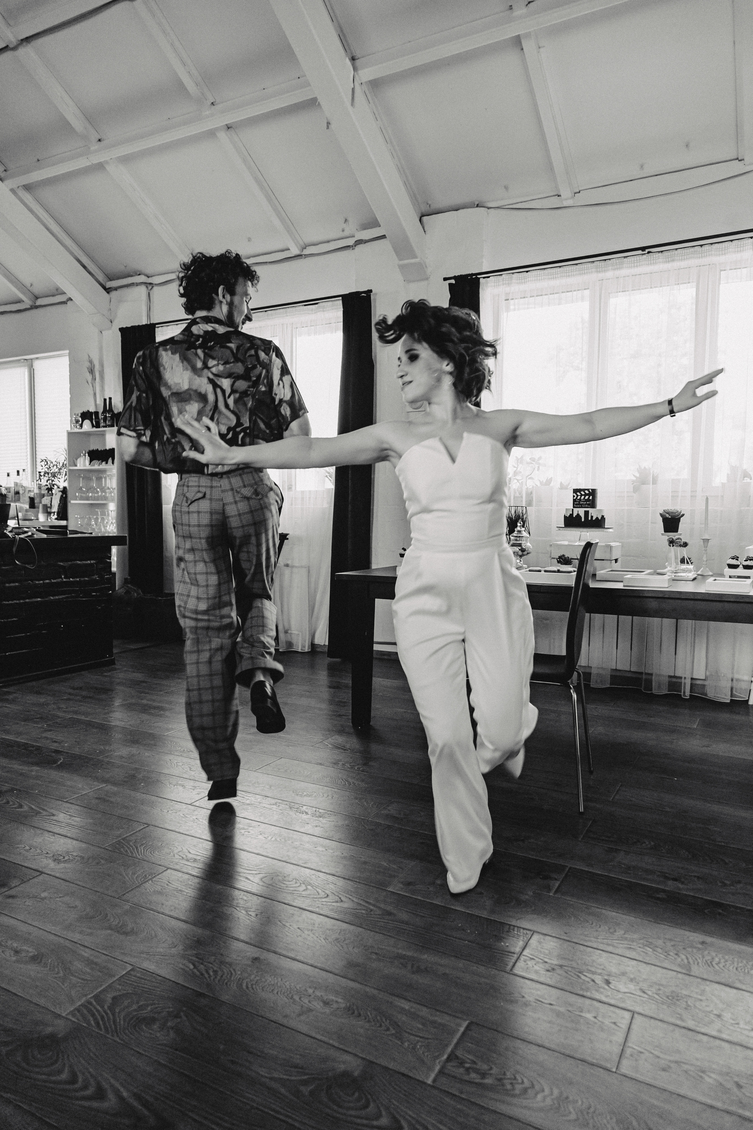 Свадьба Жени и Паши. С друзьями. Свадебный и семейный фотограф Женя Добрянская в Нижнем Новгороде