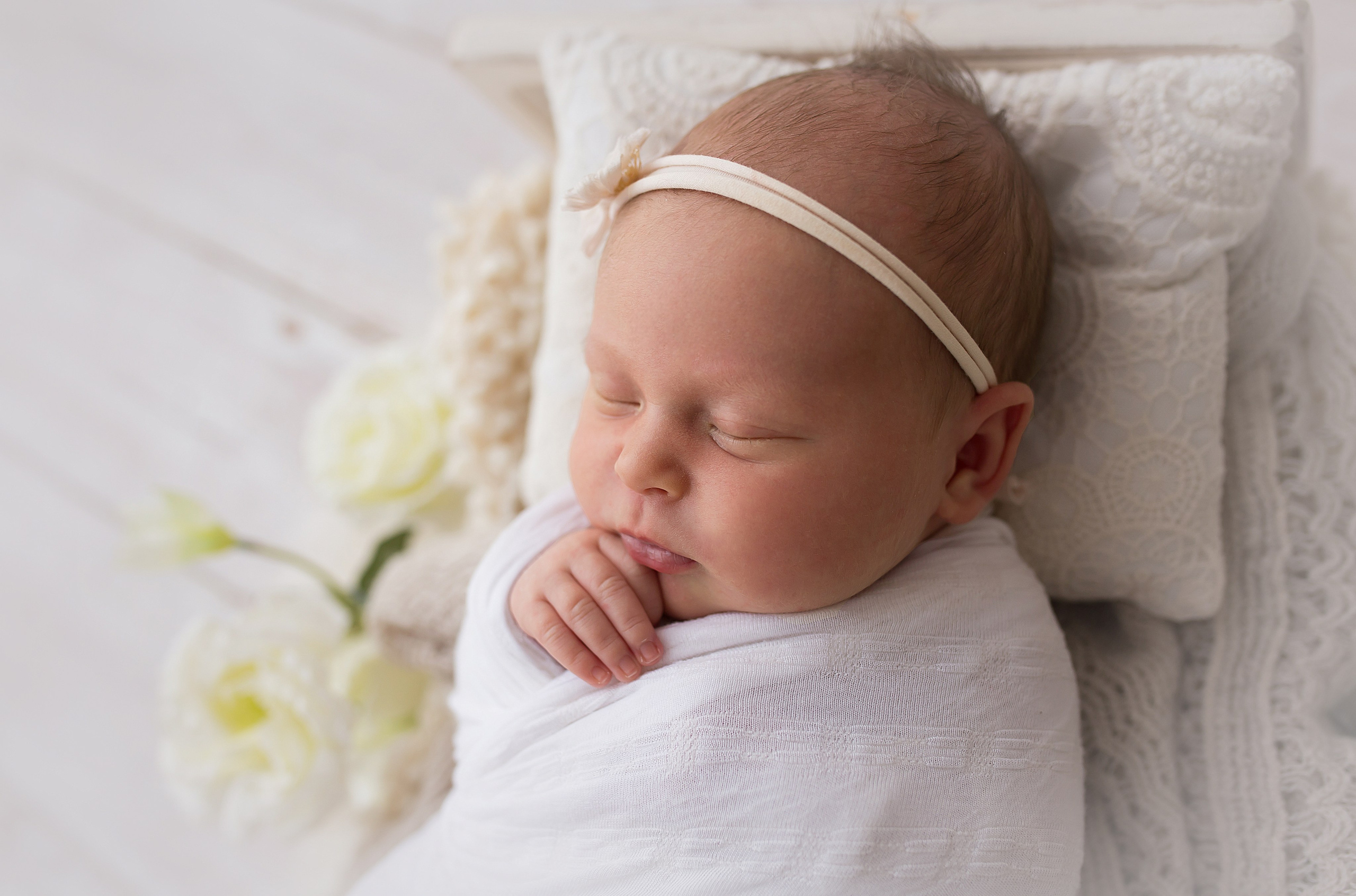 Фотосессия новорождённого. Фотограф новорождённых малышей и детский фотограф В Казани Лана Максим