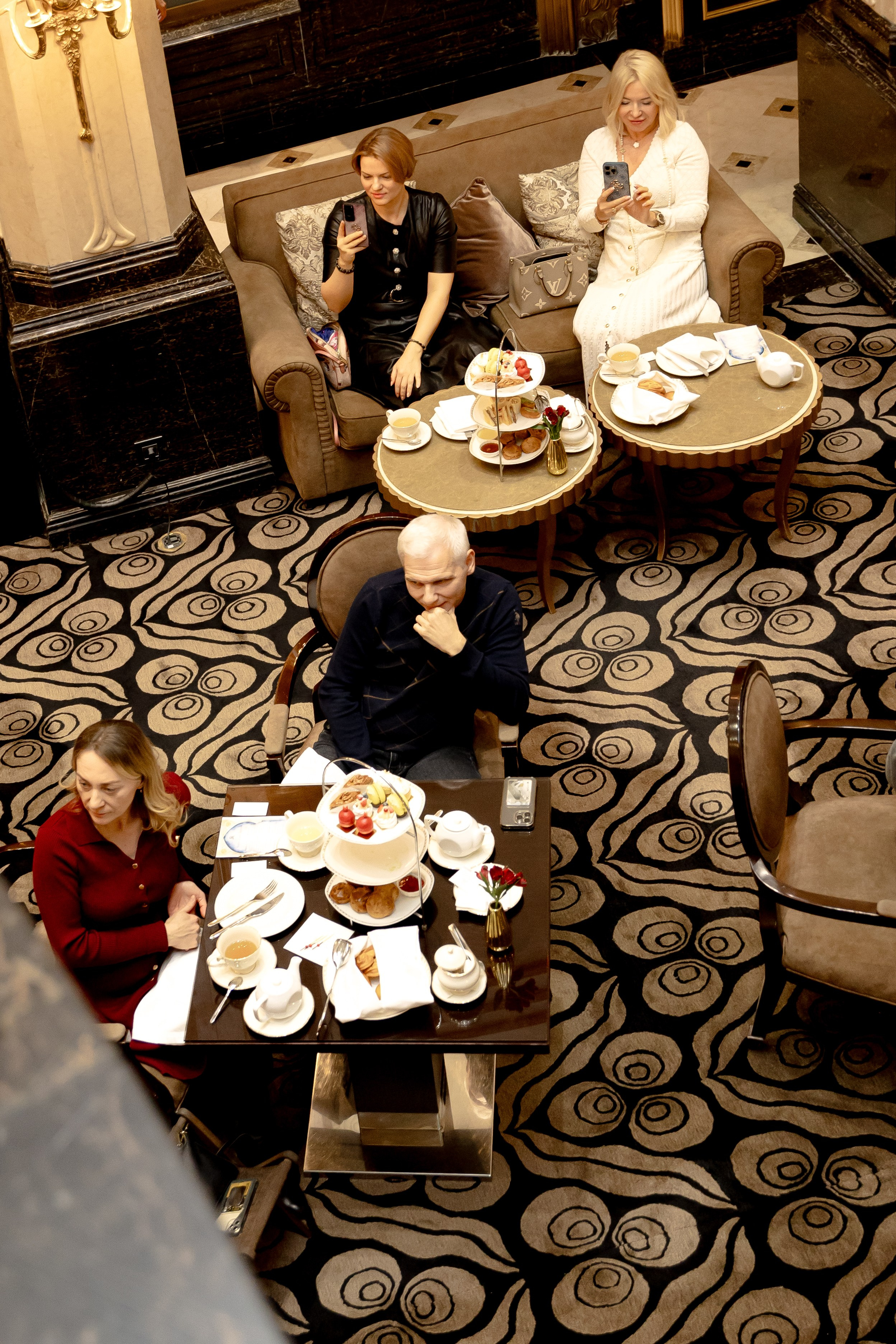 Чайная церемония в отеле «ST REGIS MOSCOW». Свадебный/Портретный фотограф снимаю в Москве