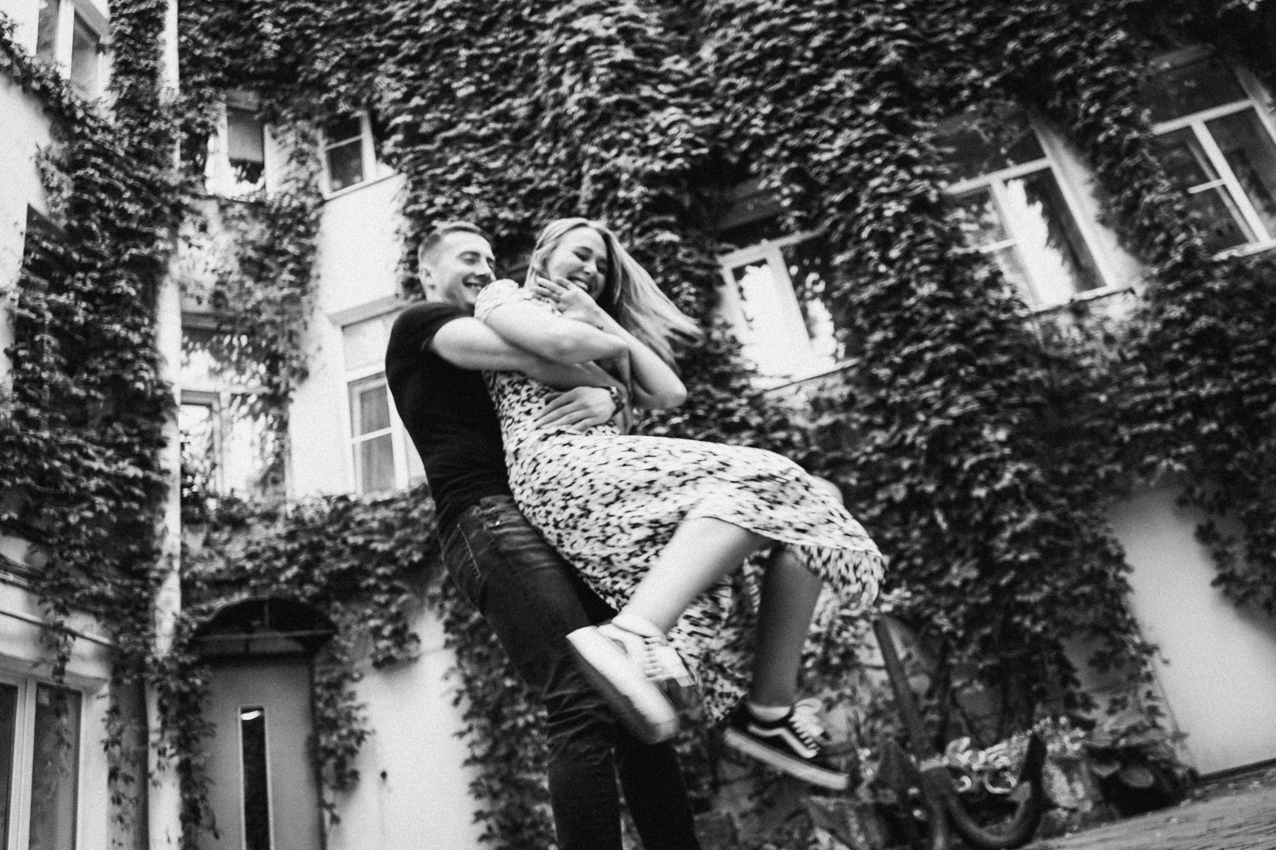 Love story photographer St.Petersburg. Photographer in Georgia UAE Russia Nekit Fox