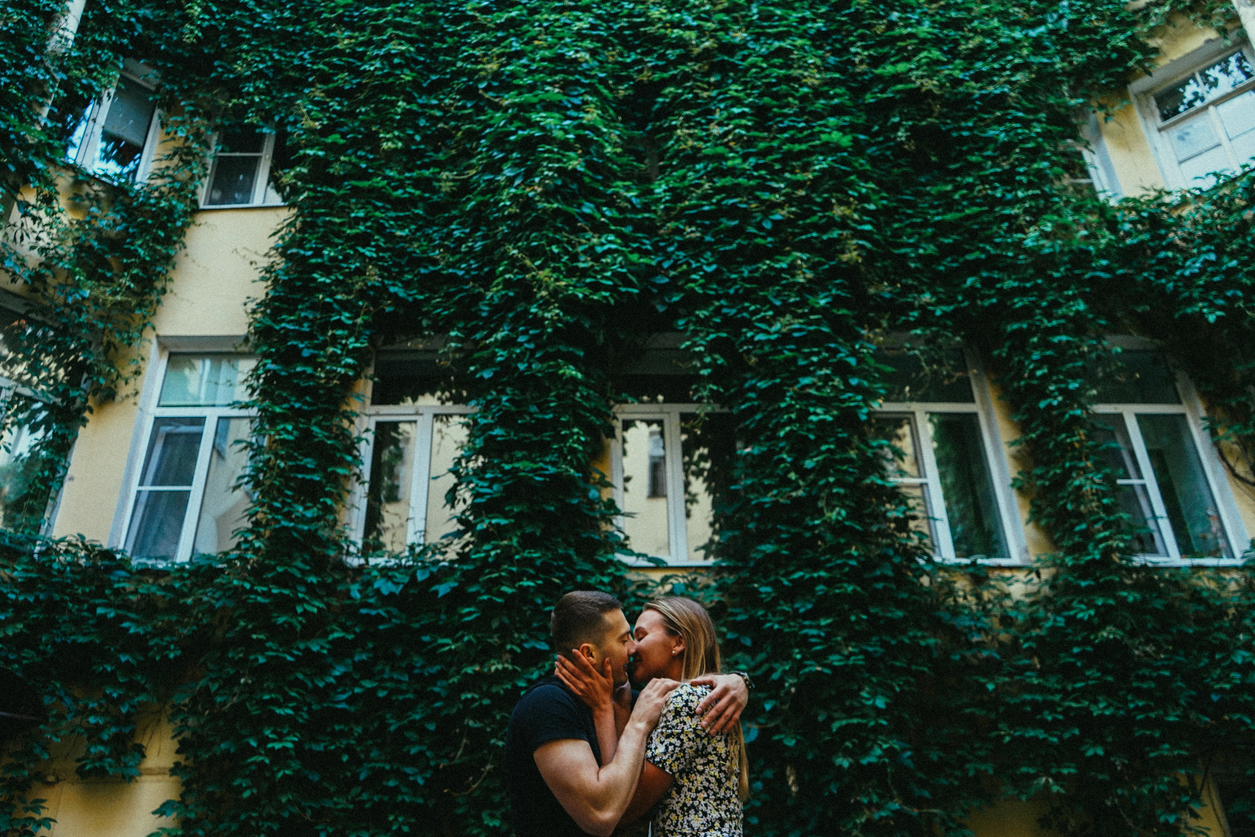 Love story photographer St.Petersburg. Photographer in Georgia UAE Russia Nekit Fox