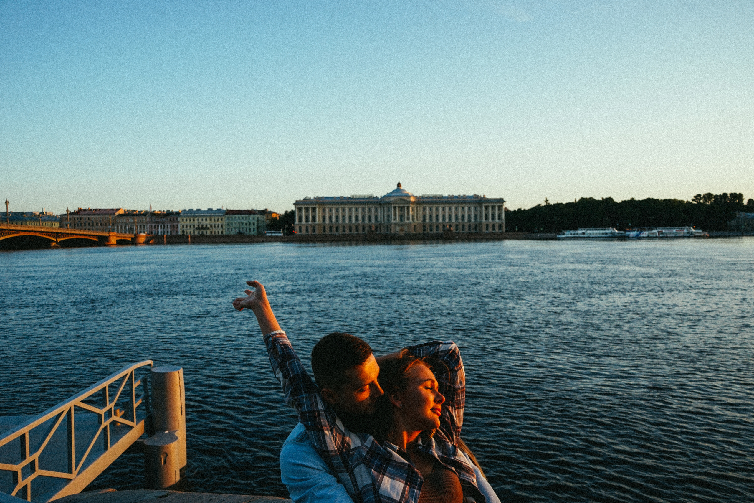 Love story photographer St.Petersburg. Photographer in Georgia UAE Russia Nekit Fox