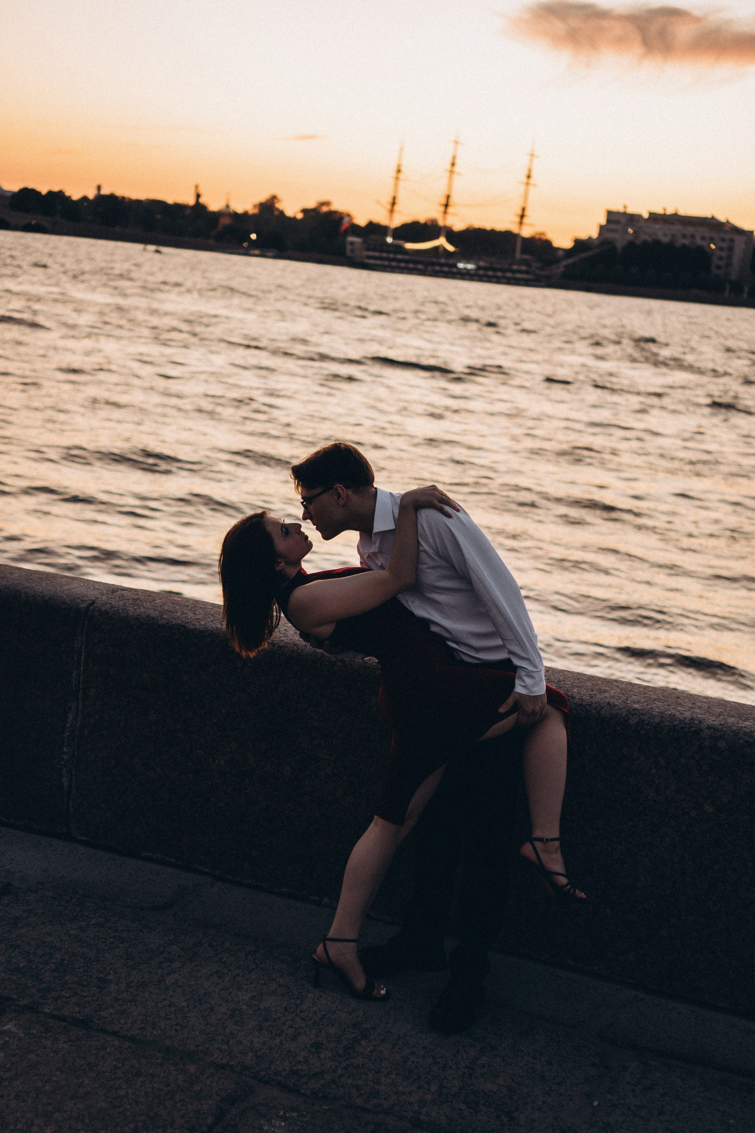 ПРОГУЛКА НА ЗАКАТЕ. Профессиональный фотограф, Санкт-Петербург — Виктория Богомолова