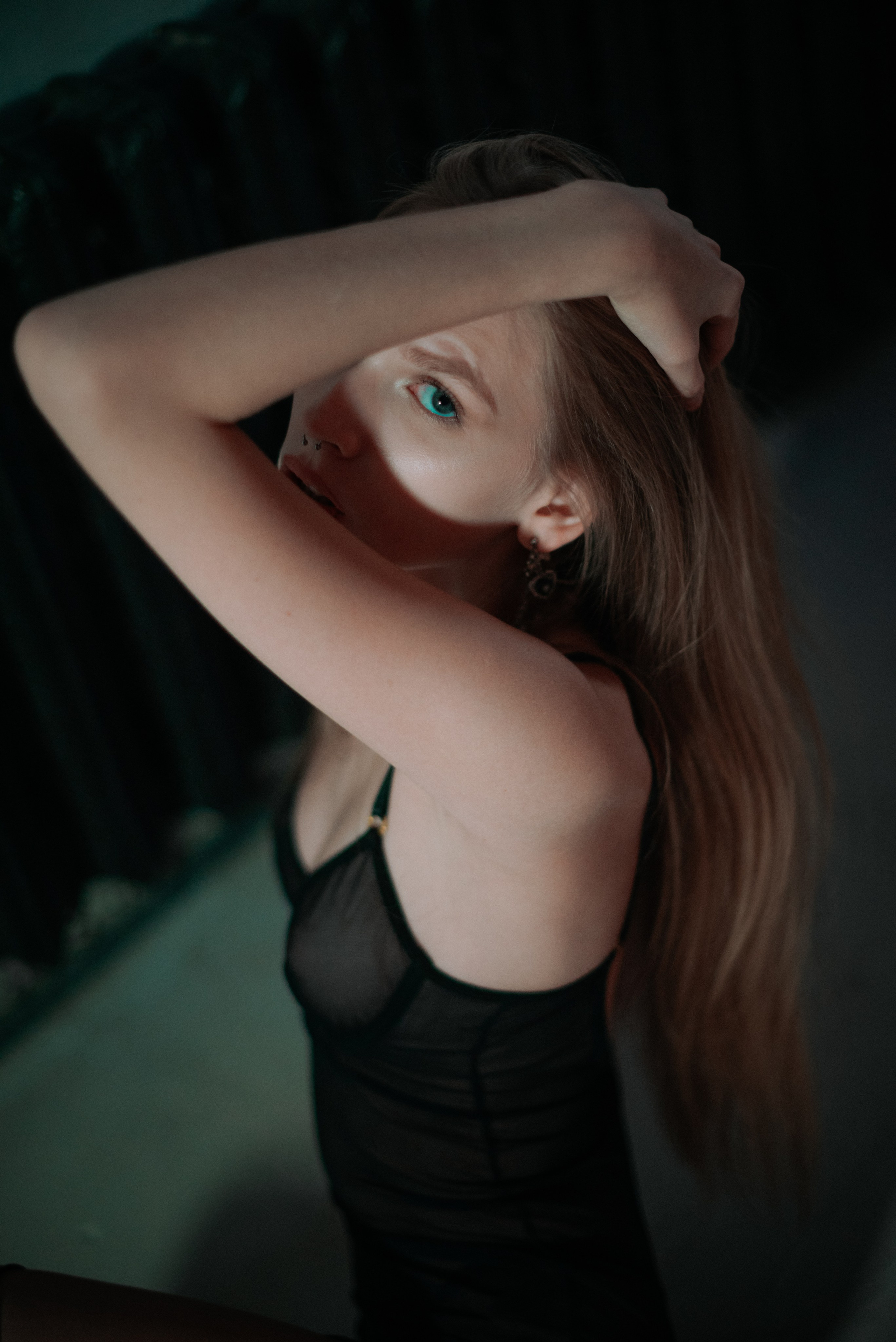 Елизавета. Женский фотограф. Создатель украшений ручной работы. Модель