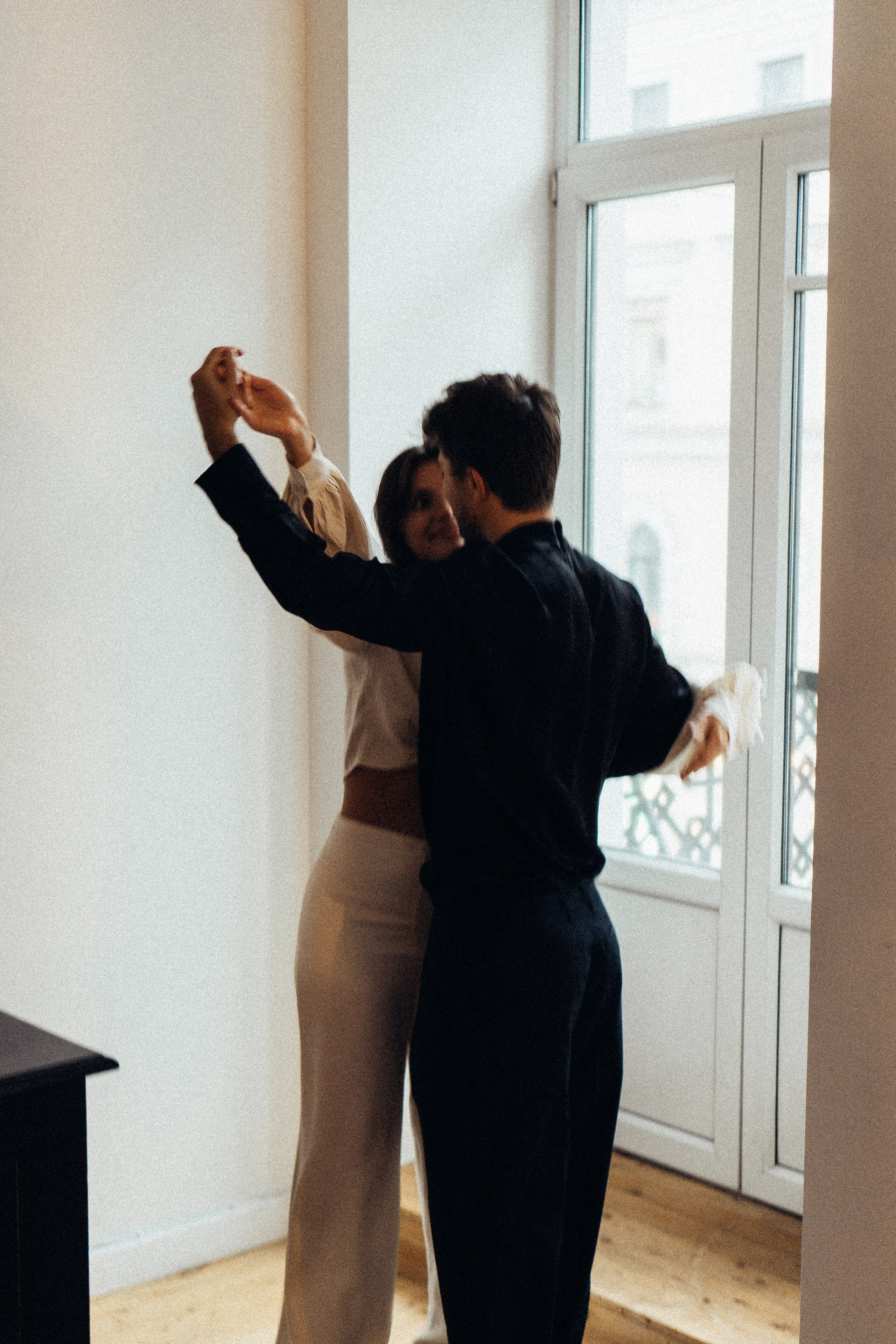 УТРО ЖЕНИХА И НЕВЕСТЫ В ПИТЕРСКОЙ КВАРТИРЕ И СЬЕМКА С СВАДЕБНЫХ ОБРАЗАХ. Профессиональный фотограф, Санкт-Петербург — Виктория Богомолова