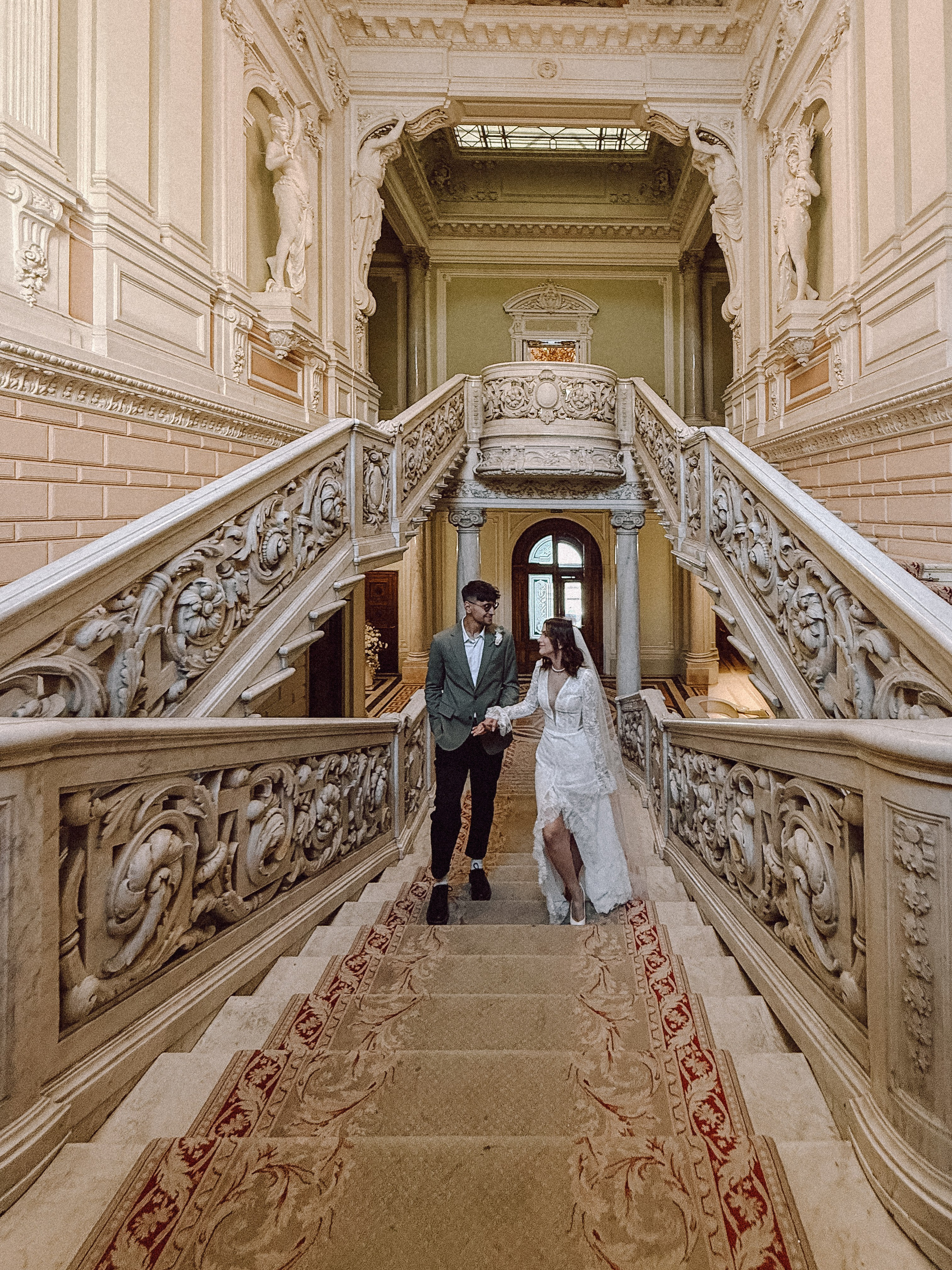 ФОТО НА ТЕЛЕФОН ВО ВРЕМЯ БРАКОСОЧЕТАНИЯ В ПЕРВОМ ДВОРЦЕ И ПРОГУЛКИ. Профессиональный фотограф, Санкт-Петербург — Виктория Богомолова