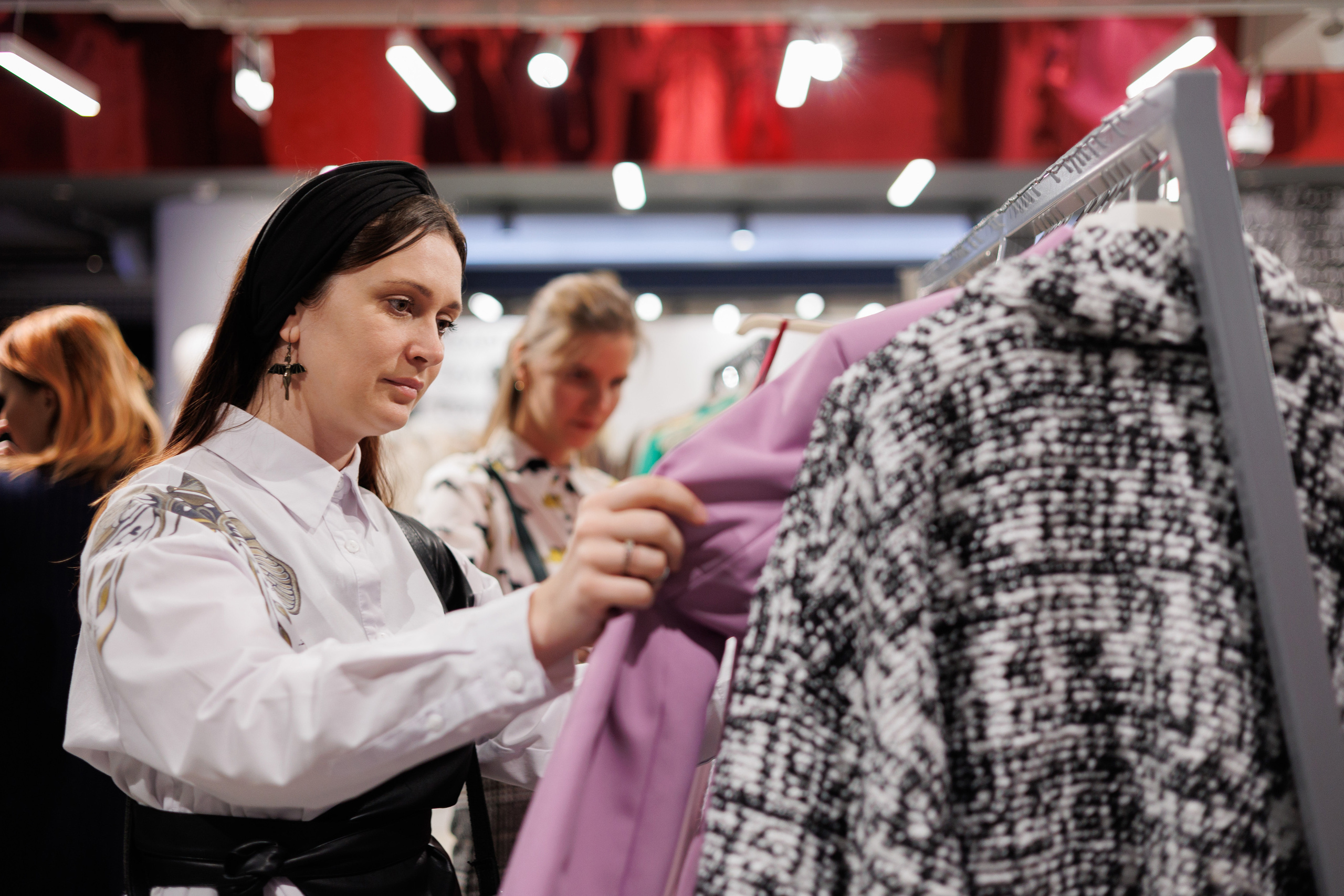 Шопинг-маршрут со стилистом Япокупаю. Свадебное и event агентство До Мурашек Ростов-на-Дону