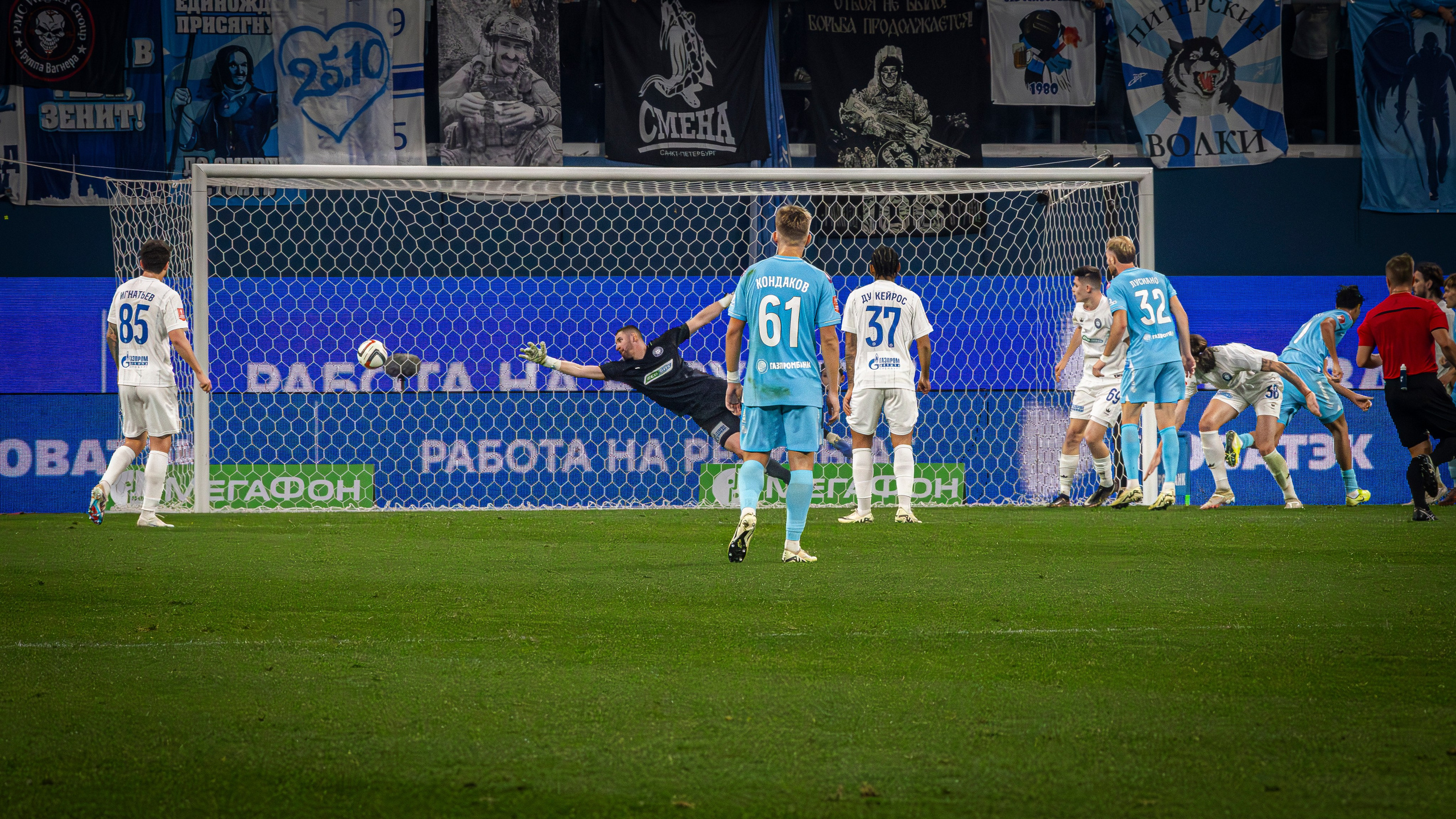 Примеры репортажной съёмки: события и ивенты в Санкт‑Петербурге. Андрей Головин | Фотограф в Санкт‑Петербурге Репортаж, реклама, персональная съёмка