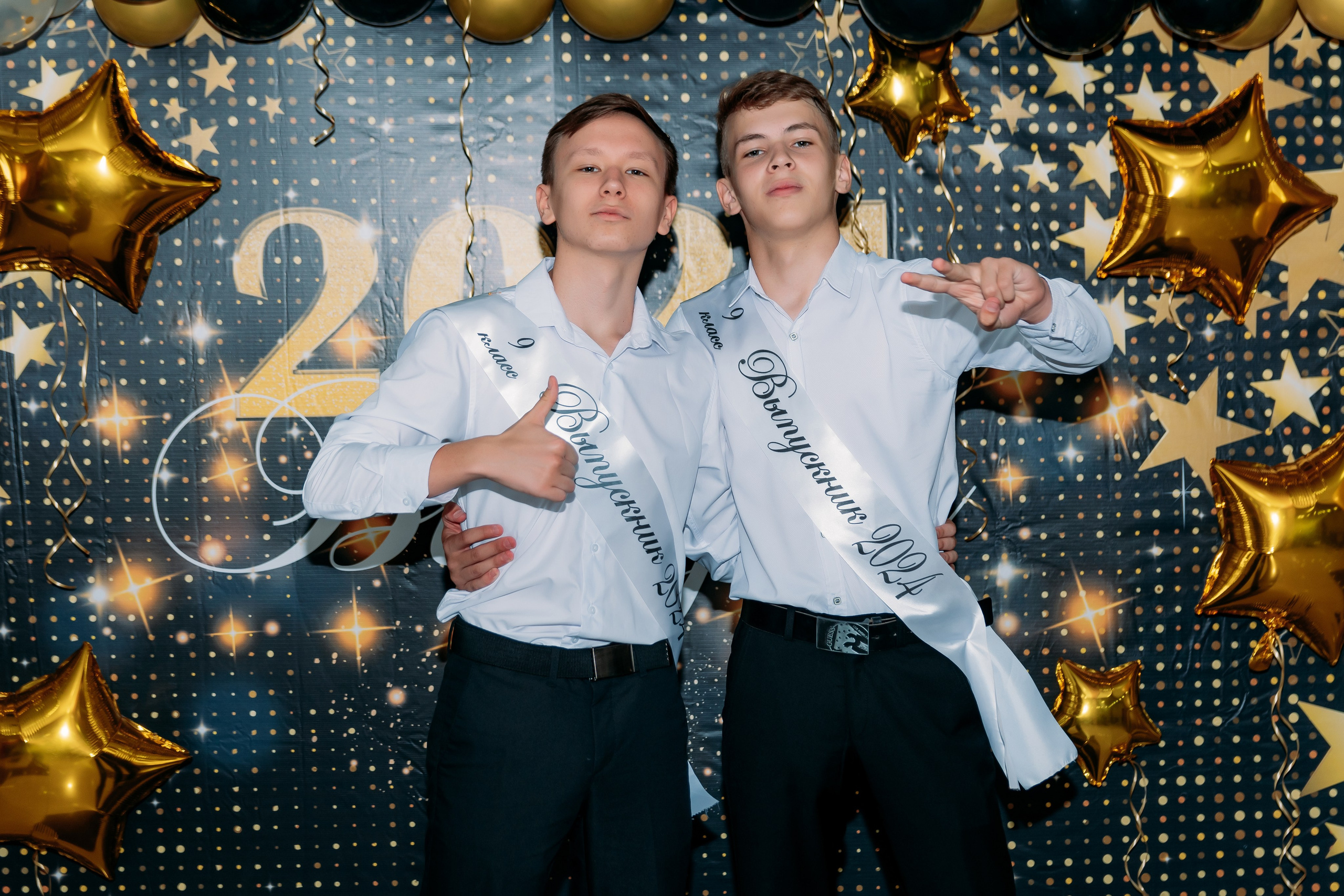 Выпускной 2024 школа 28, 9 класс. Фотограф Алёна Царькова. Киселевск