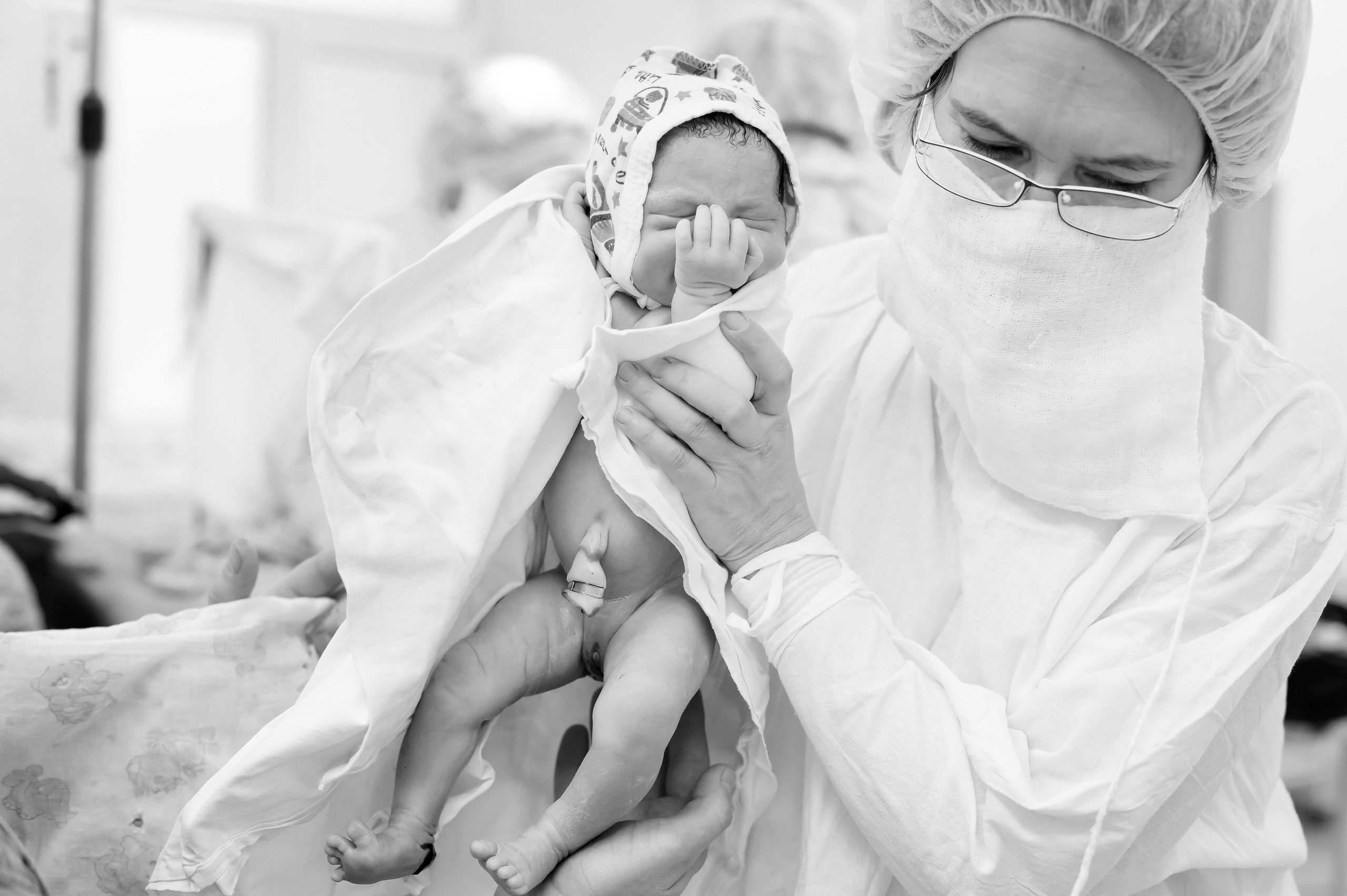 Рождение. Репортажный, семейный и детский фотограф в Пензе и Заречном Арина Ермилова. Картины барельеф на заказ