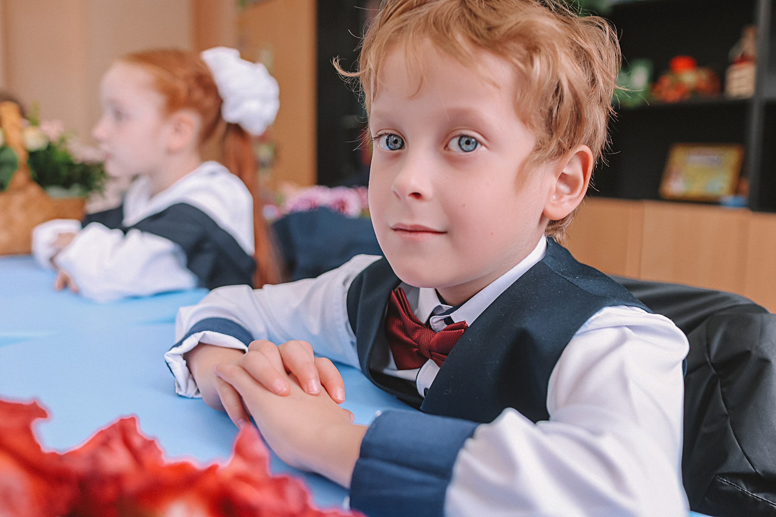 1 сентября линейка+кл час+портреты. Семейный фотограф Тюмень, фотограф на роды Салмина Мария