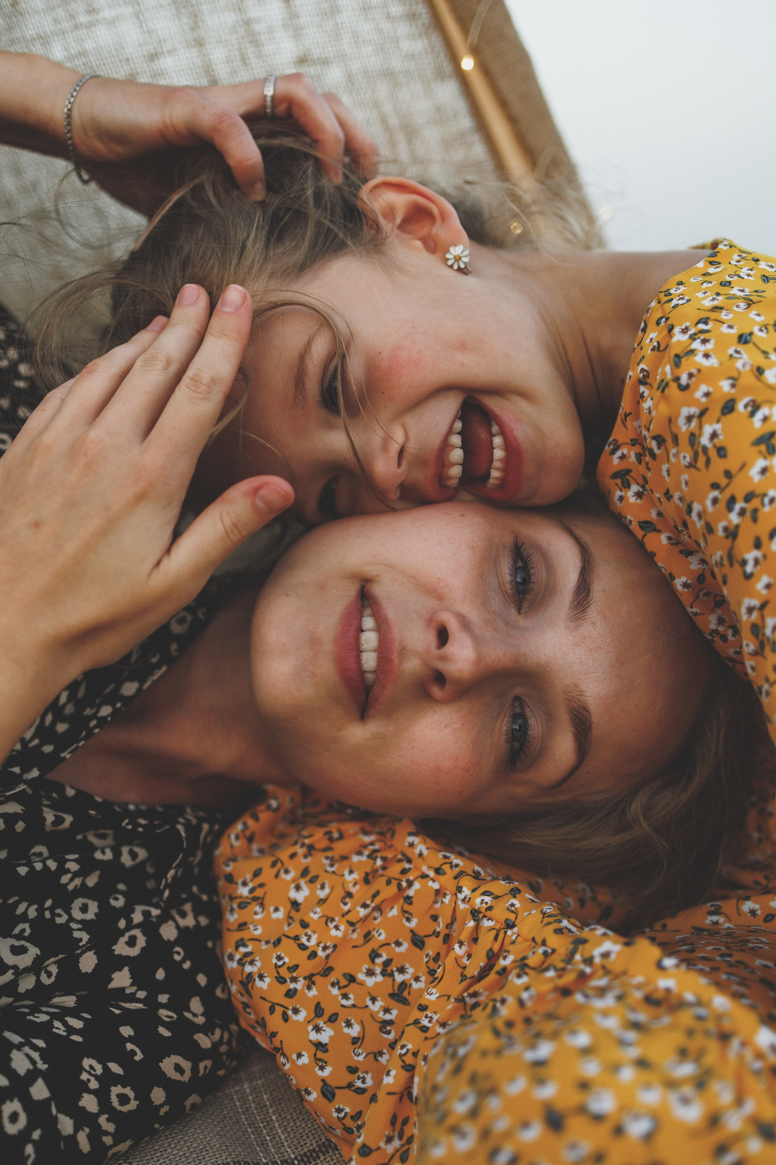 Пикник со светящимся шалашом. Фотограф в Дагестане Кира Молькова