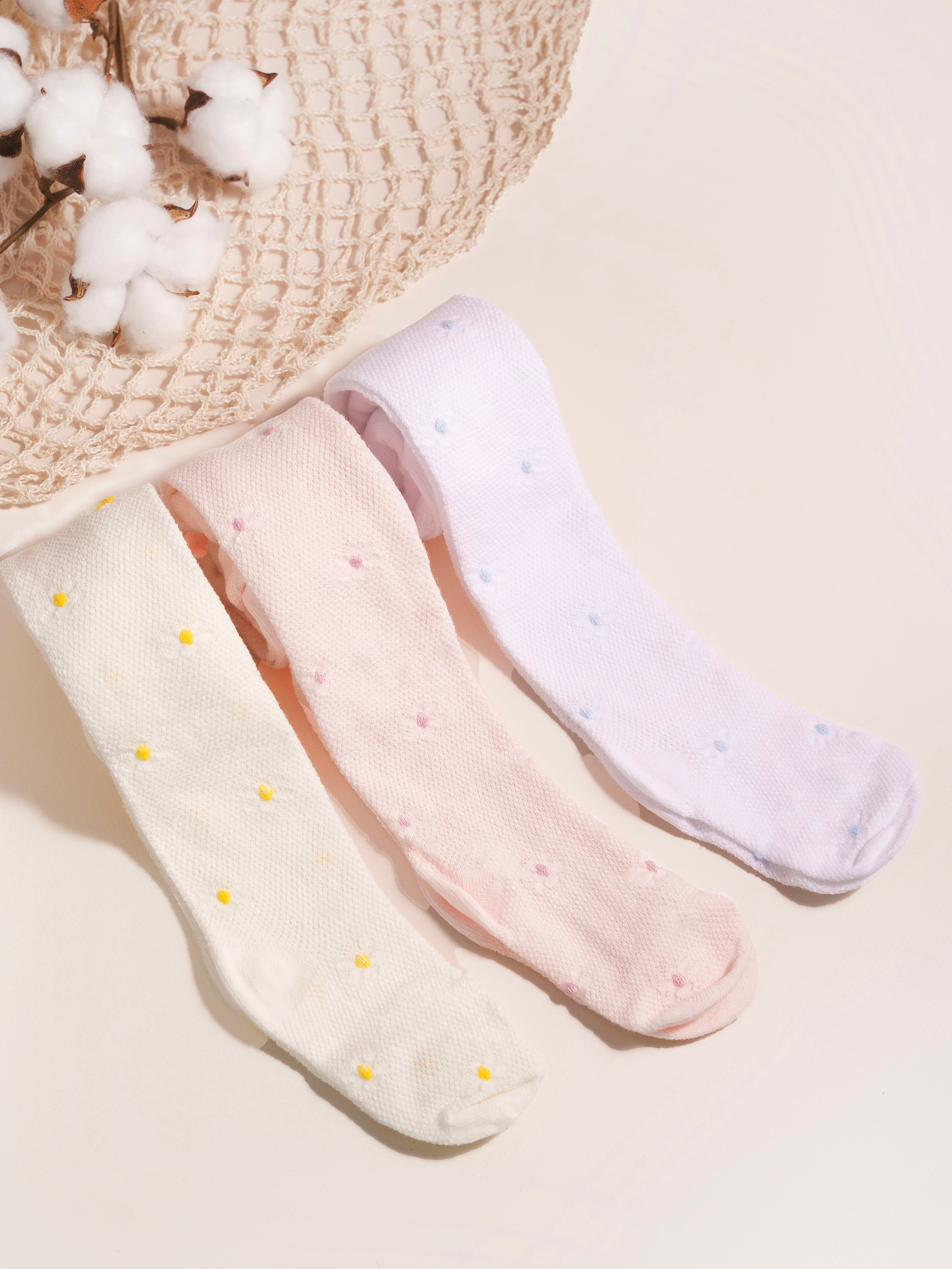 Детские колготки. Фото для карточек товара. Анастасия Дунаева. Фотограф в Севастополе