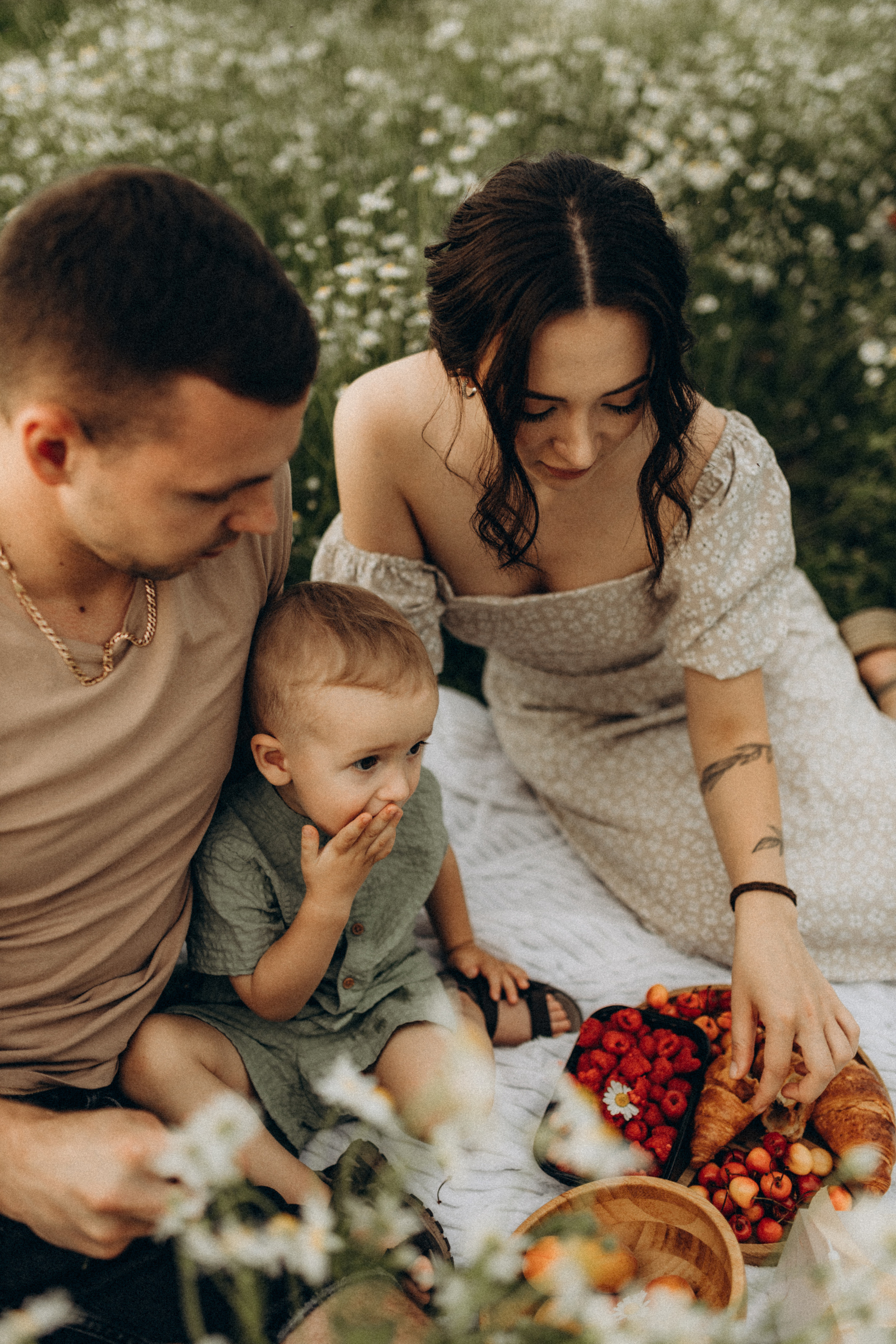 Семейная съёмка в ромашках. Фотограф НОГИНСК, Москва, Анастасия Белая