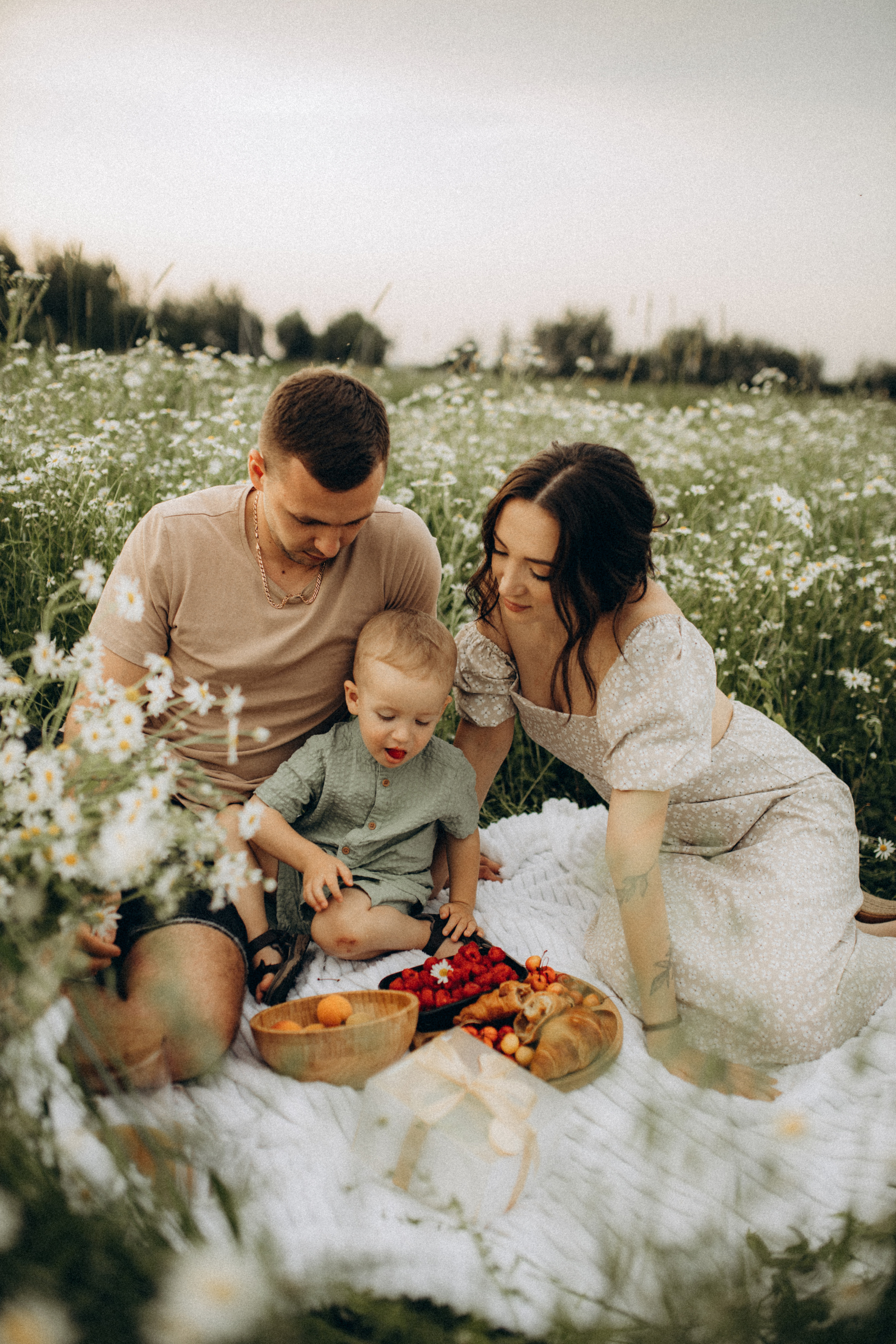 Семейная съёмка в ромашках. Фотограф НОГИНСК, Москва, Анастасия Белая