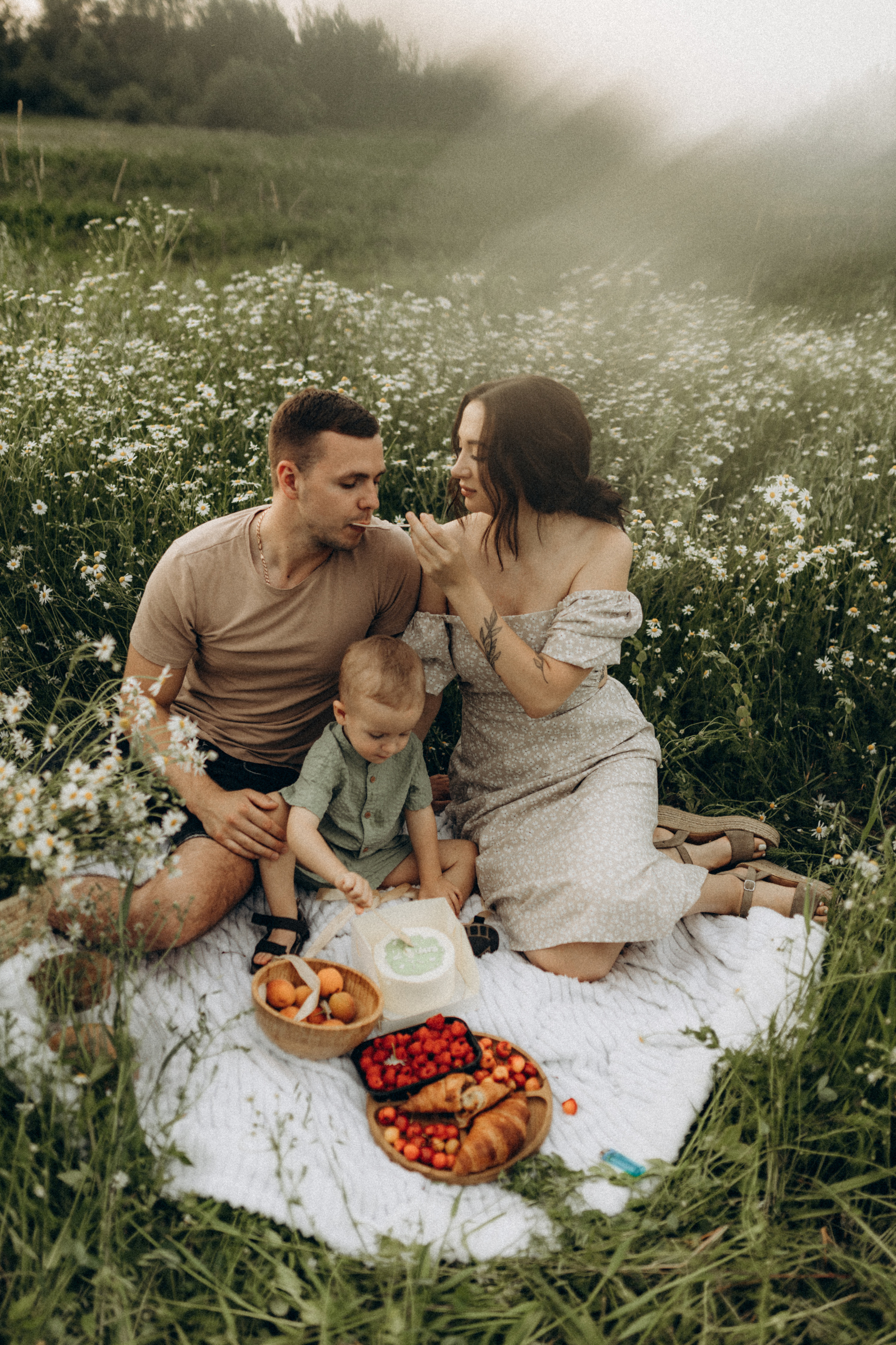 Семейная съёмка в ромашках. Фотограф НОГИНСК, Москва, Анастасия Белая