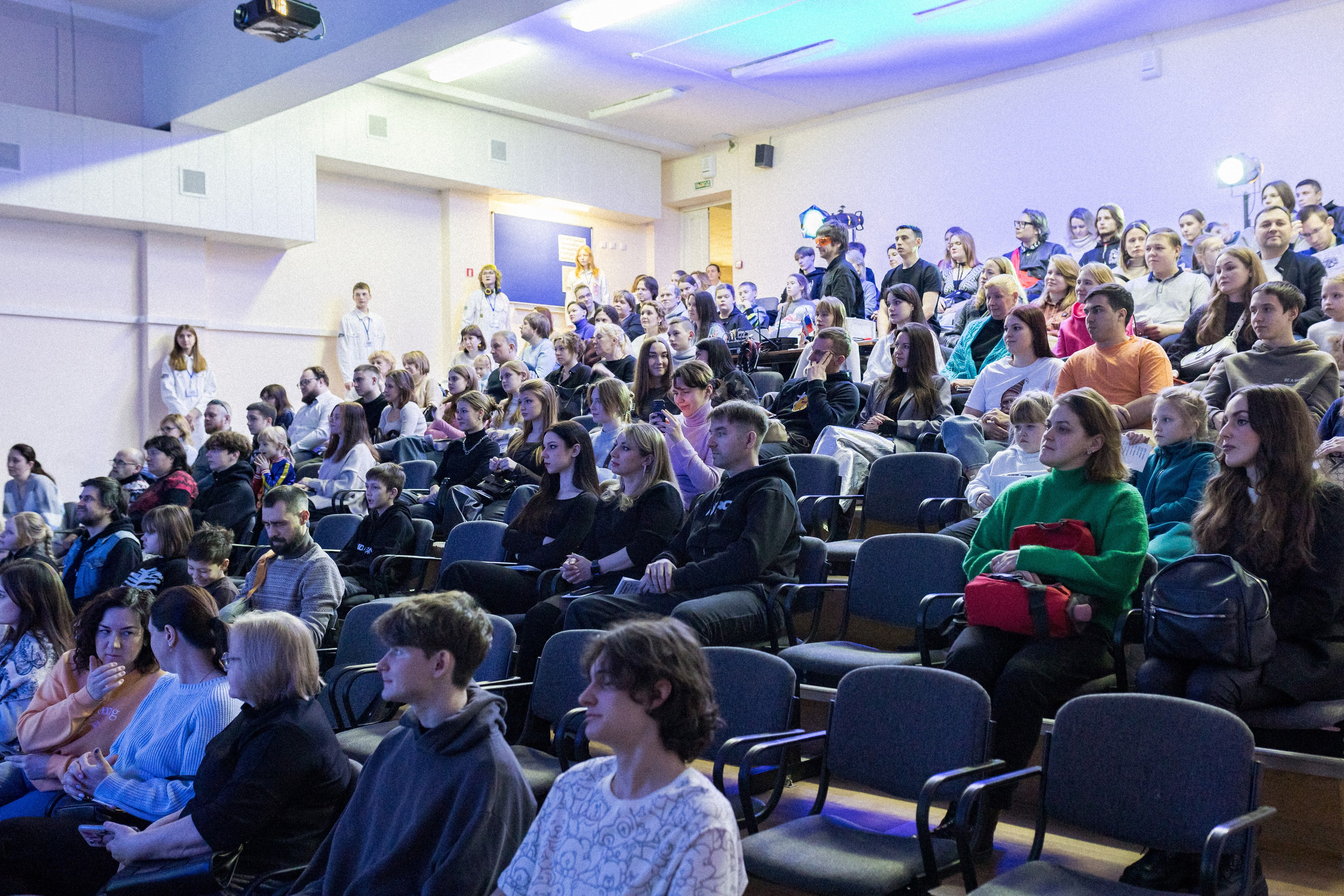Институт летания в Выксе. Фотограф городских и семейных событий Артем Карпухин