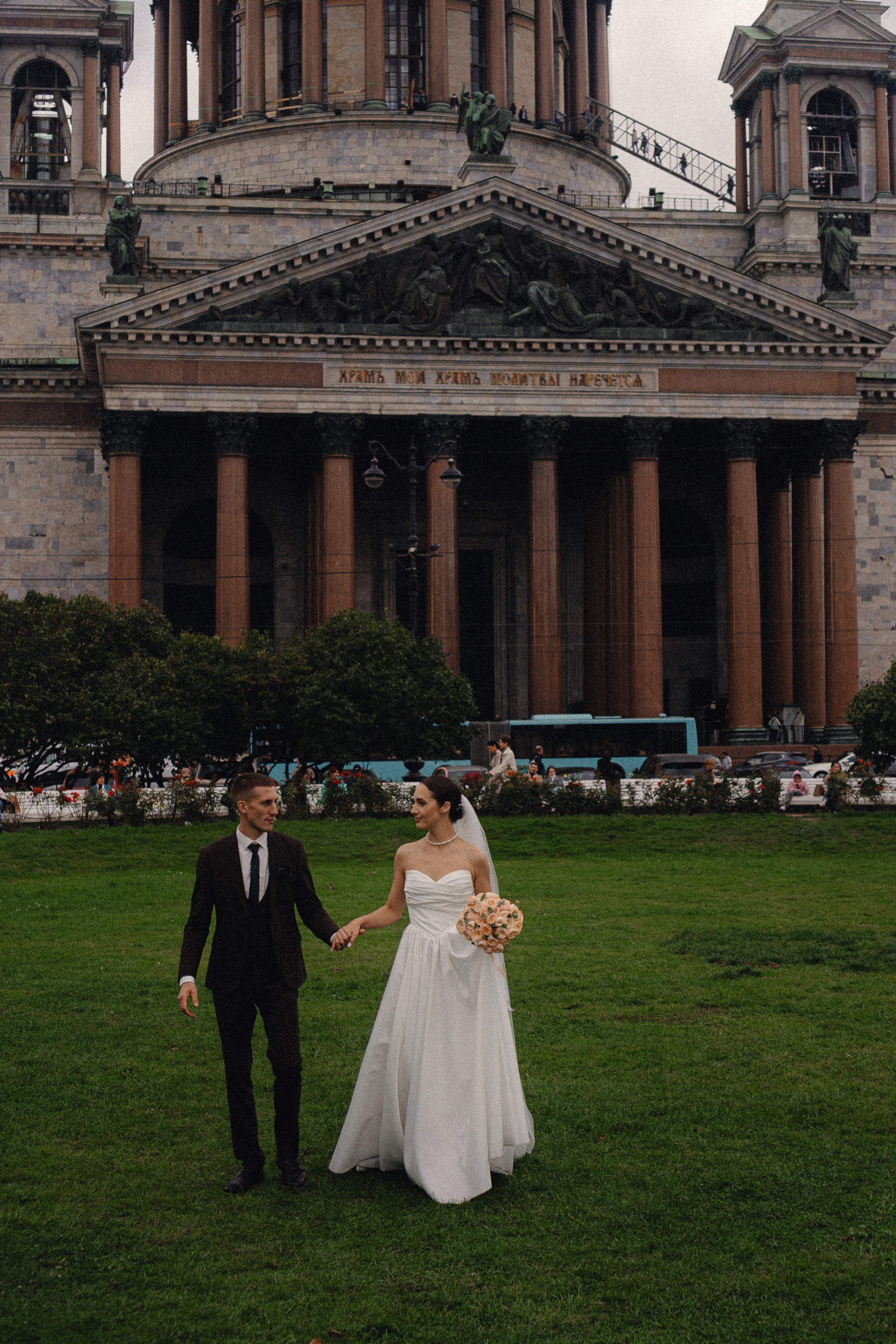 ЗАГС И ПРОГУЛКА 2 ЧАСА. Профессиональный фотограф, Санкт-Петербург — Виктория Богомолова