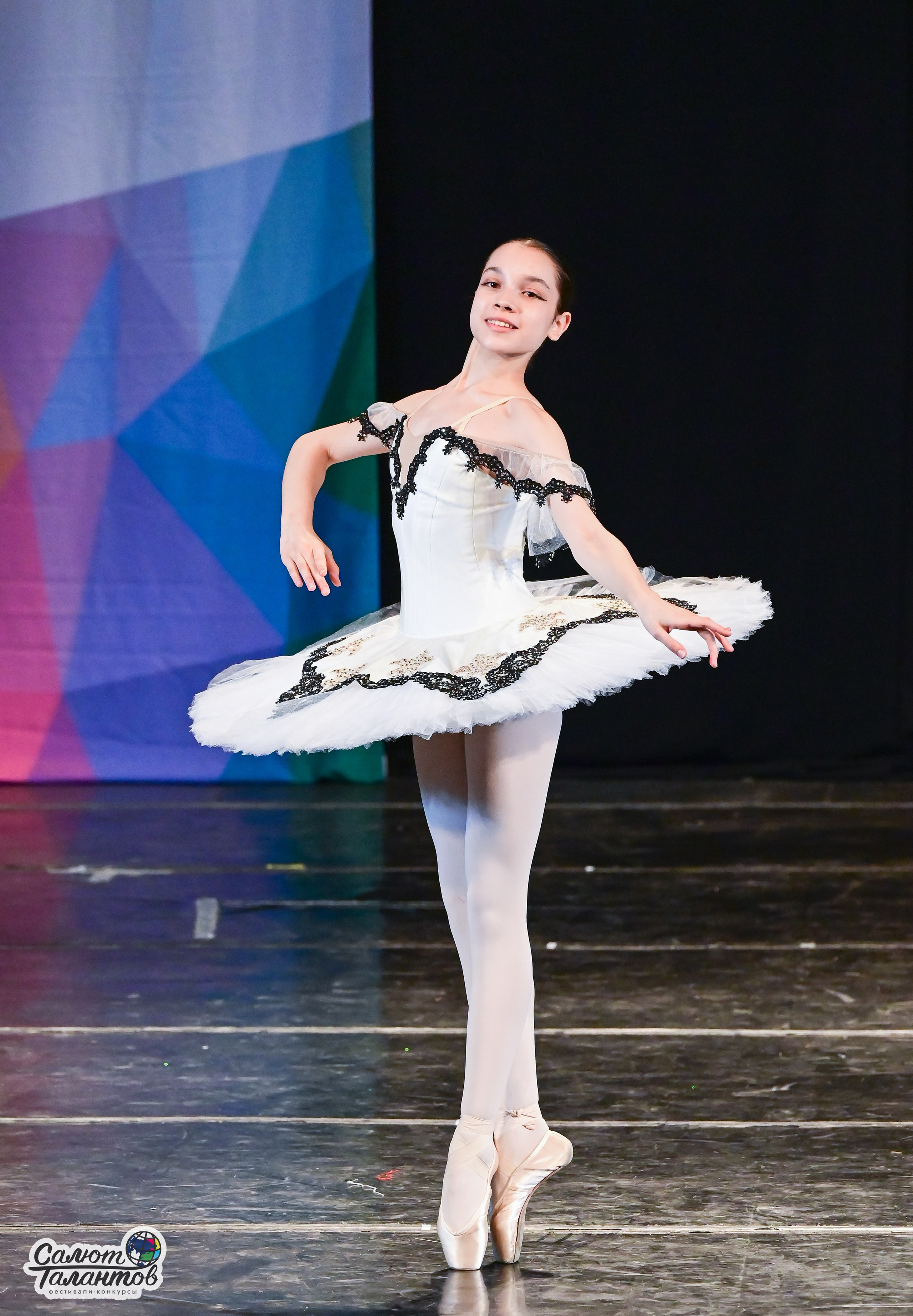 13.06.2025 «Салют Талантов» 41-й Международный фестиваль-конкурс «МОСКВА ВЕРИТ ТАЛАНТАМ» г. Москва. Медиастудия Фото Концепт