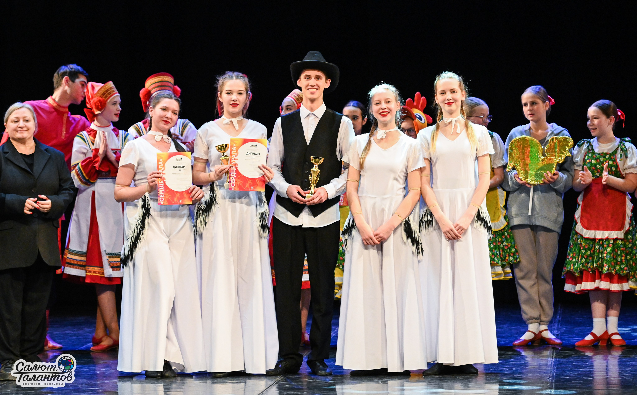 31.10.2024 6-й Международный Творческий Фестиваль-Конкурс «СЕРДЦЕ УРАЛА» г. Екб. Медиастудия Фото Концепт