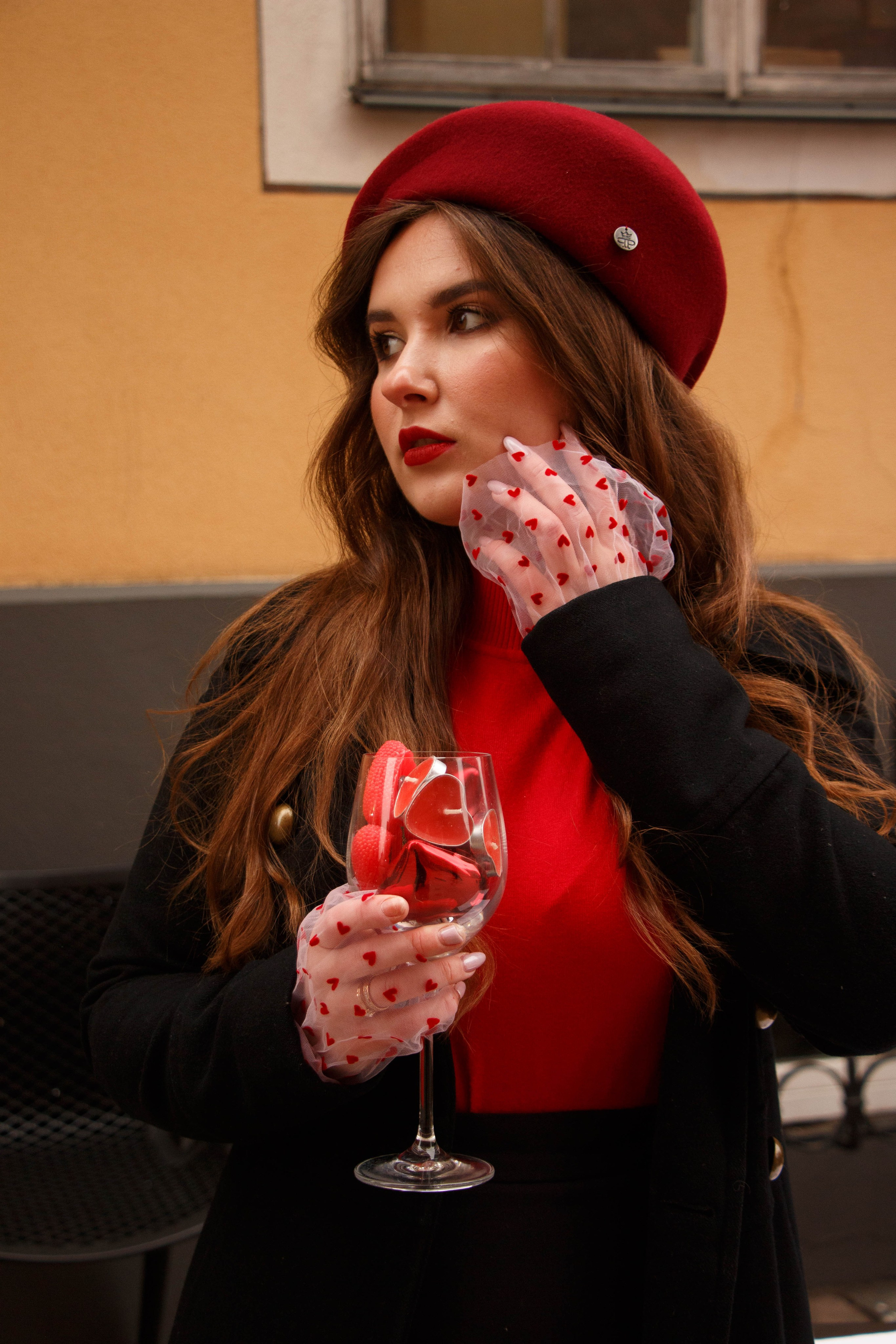 VIKA. Бережно сохраняю ваши чувства и истории на своих фотографиях