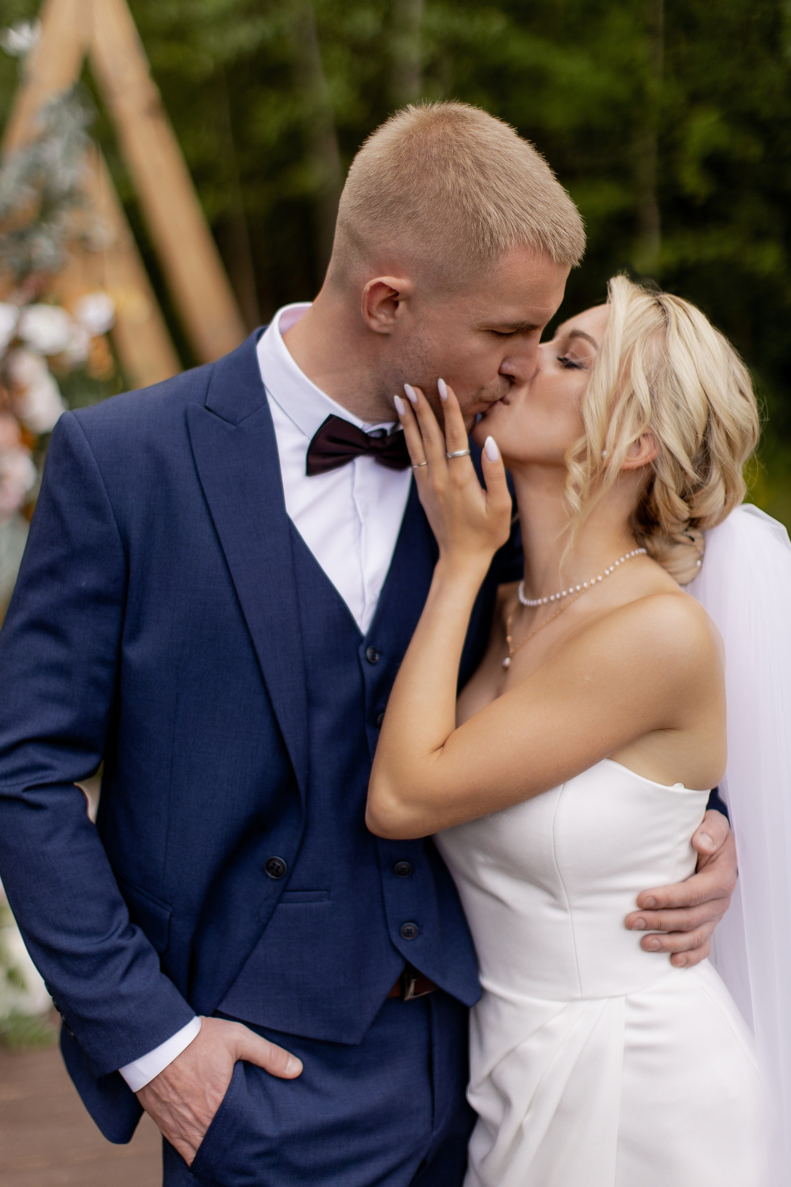 Один зонт, два сердца. Свадебный фотограф — Ефимов Сергей