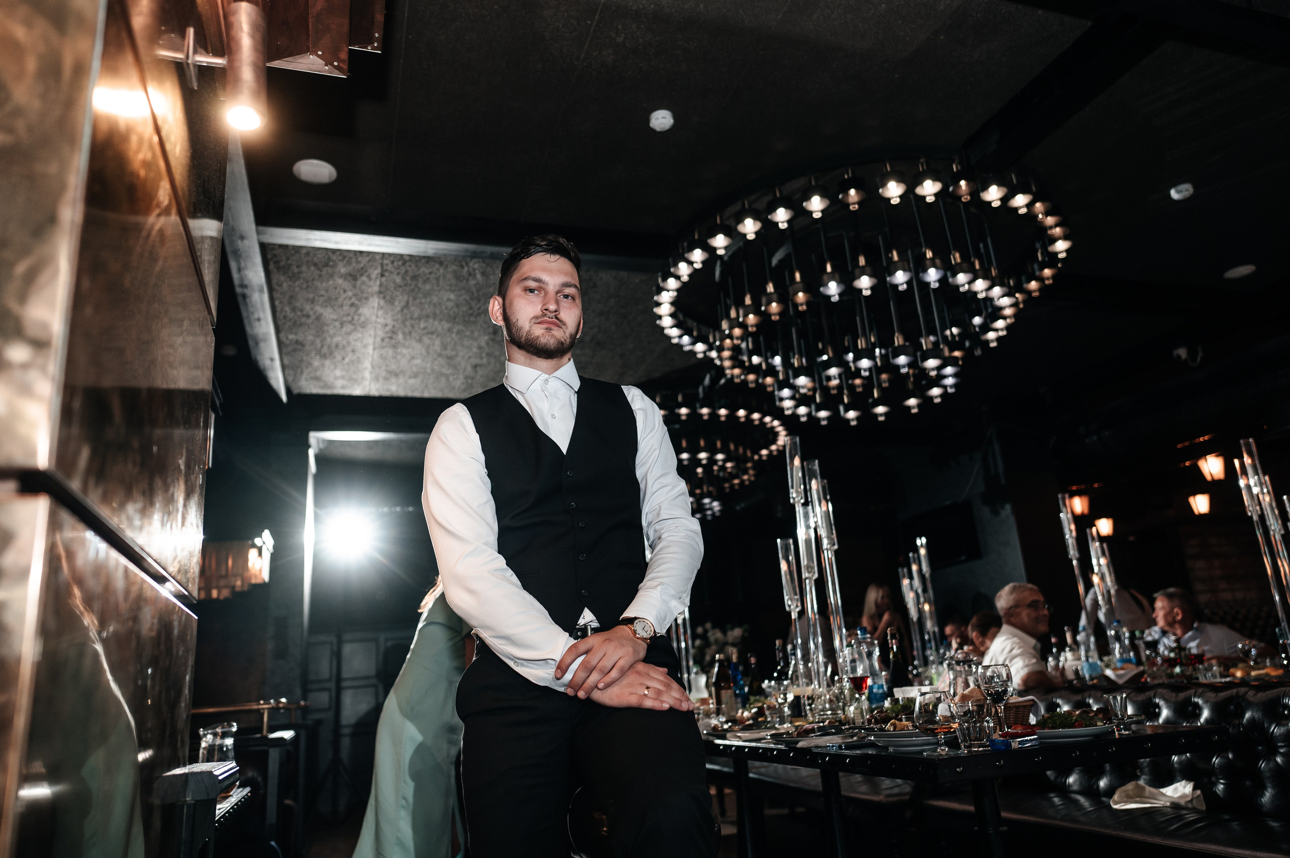 Даниил и Валерия. Черная утка. Полный день. Фотограф Екатерина Бочарникова