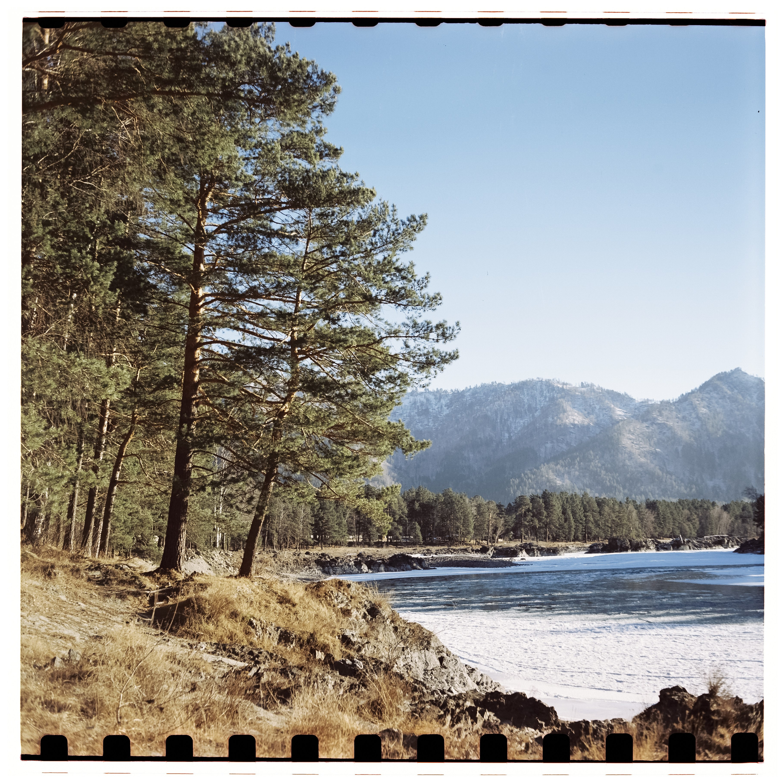 Зубы Дракона, база Берель около CoffeBus / 13 — 14 декабря 2023 года