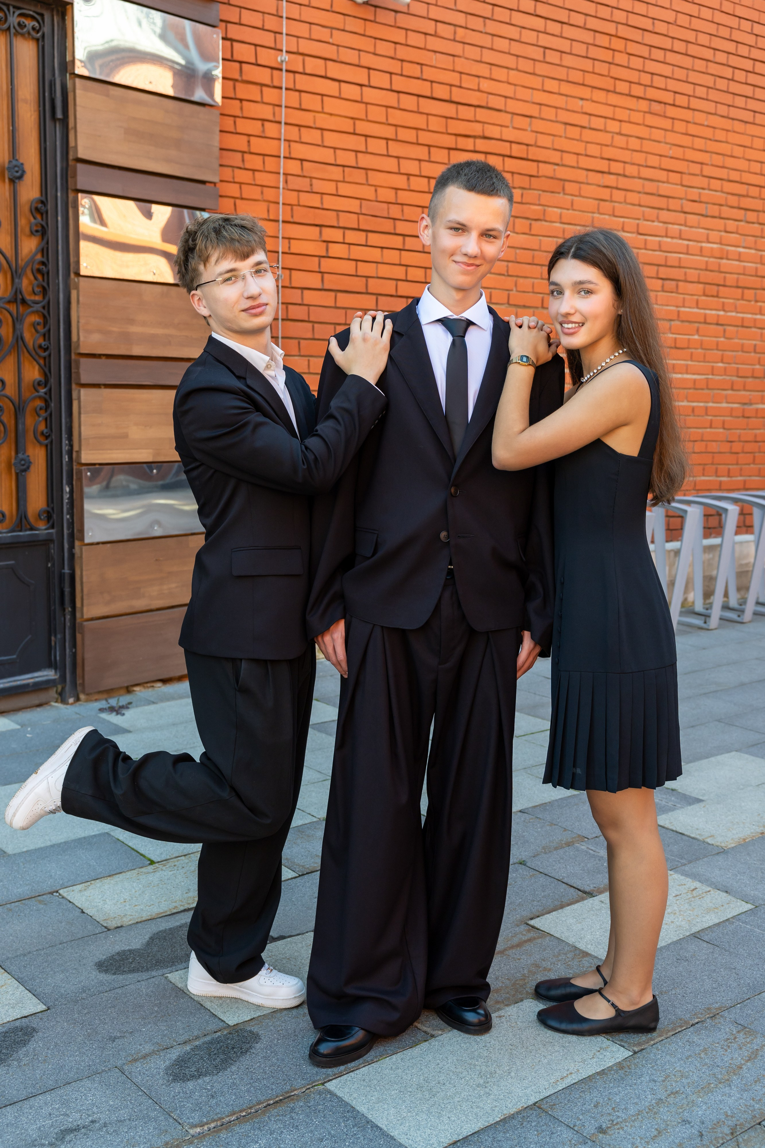 Школьная прогулка. Свадебная фотосъёмка в Москве, Туле