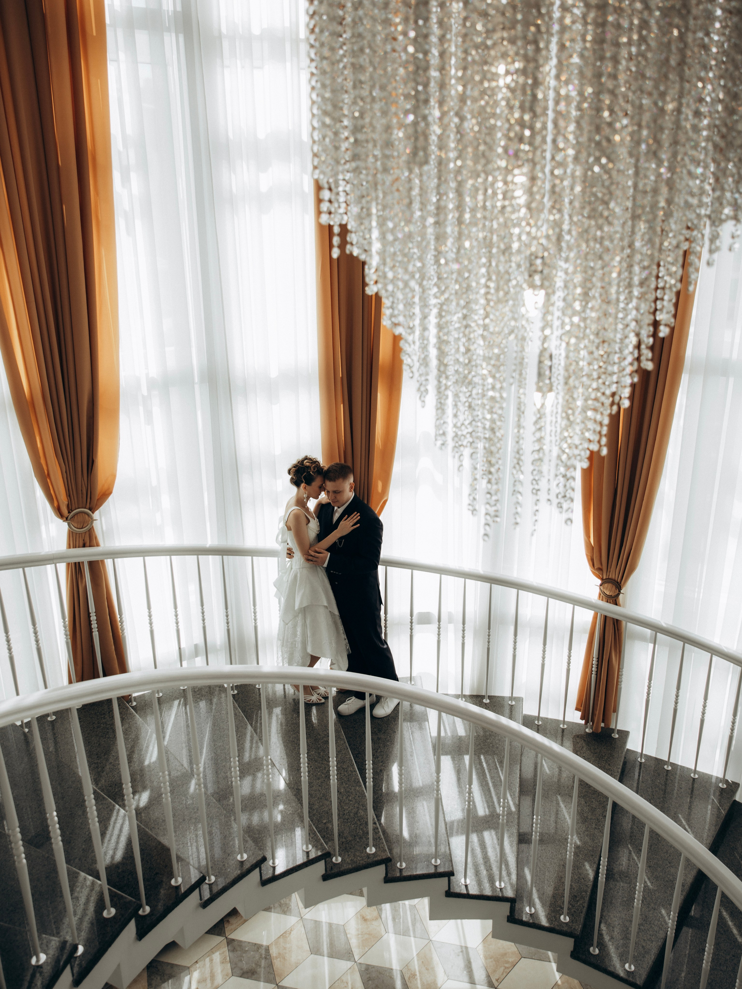 Свадебная фотосессия в городе, Новосибирск — Роман Лахмыткин